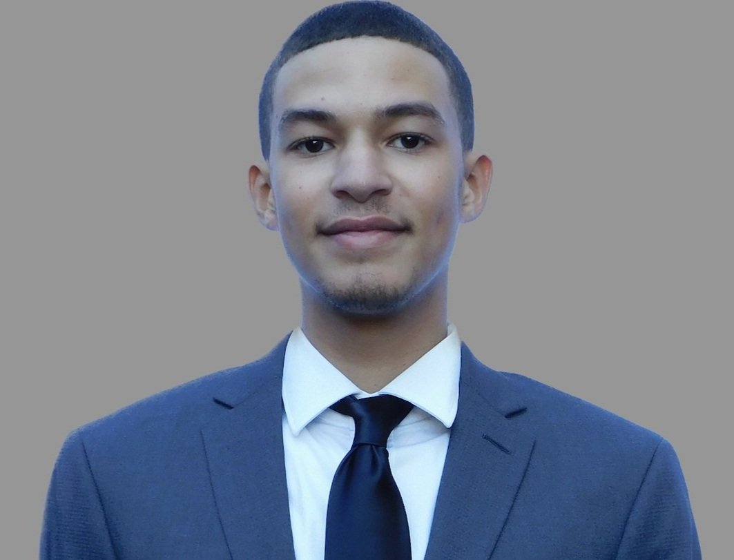 CW Headshot (1).jpg