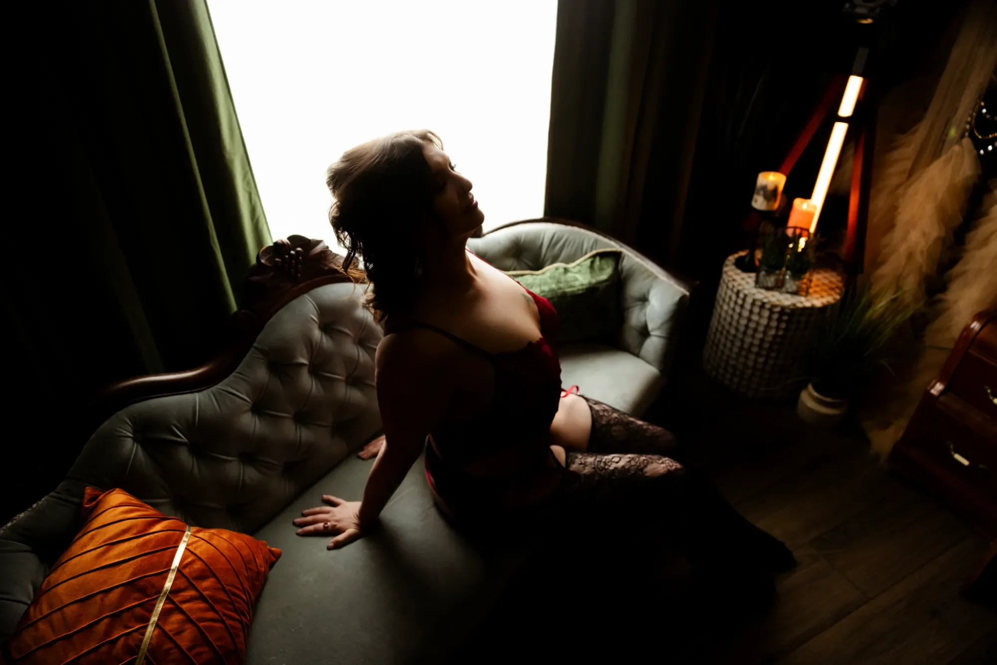 empowerment-boudoir-photography-10.webp