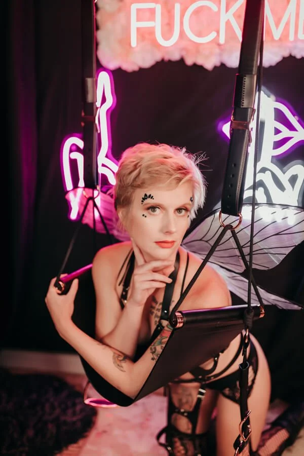 Oct2022_Miss-Ss-Boudoir-Experience-Blog__Samantha-Turner-Photography__4.jpg