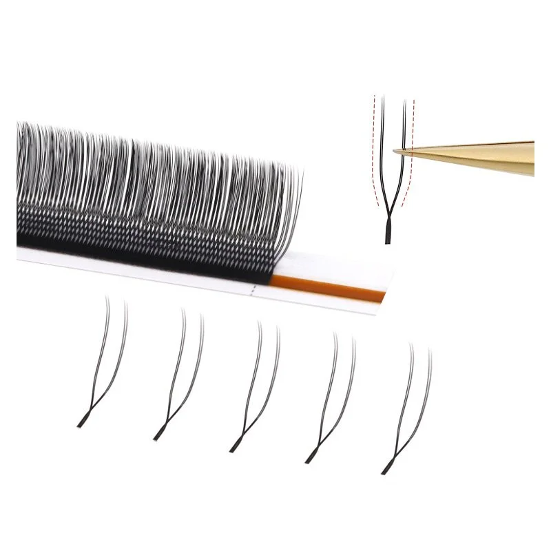 U Lashes for Aura Effect