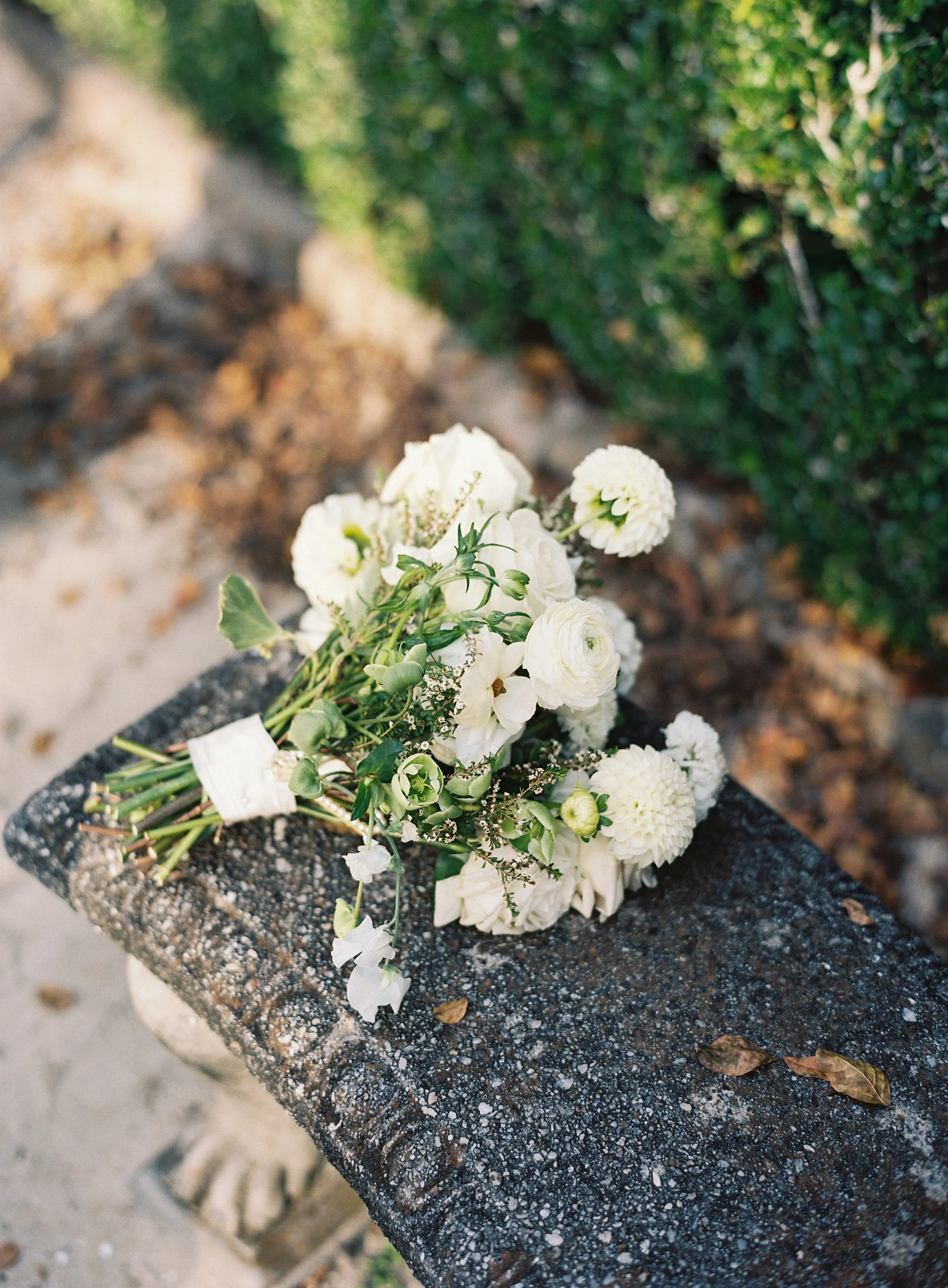 Southern wedding bouquet at Boone Hall Charleston