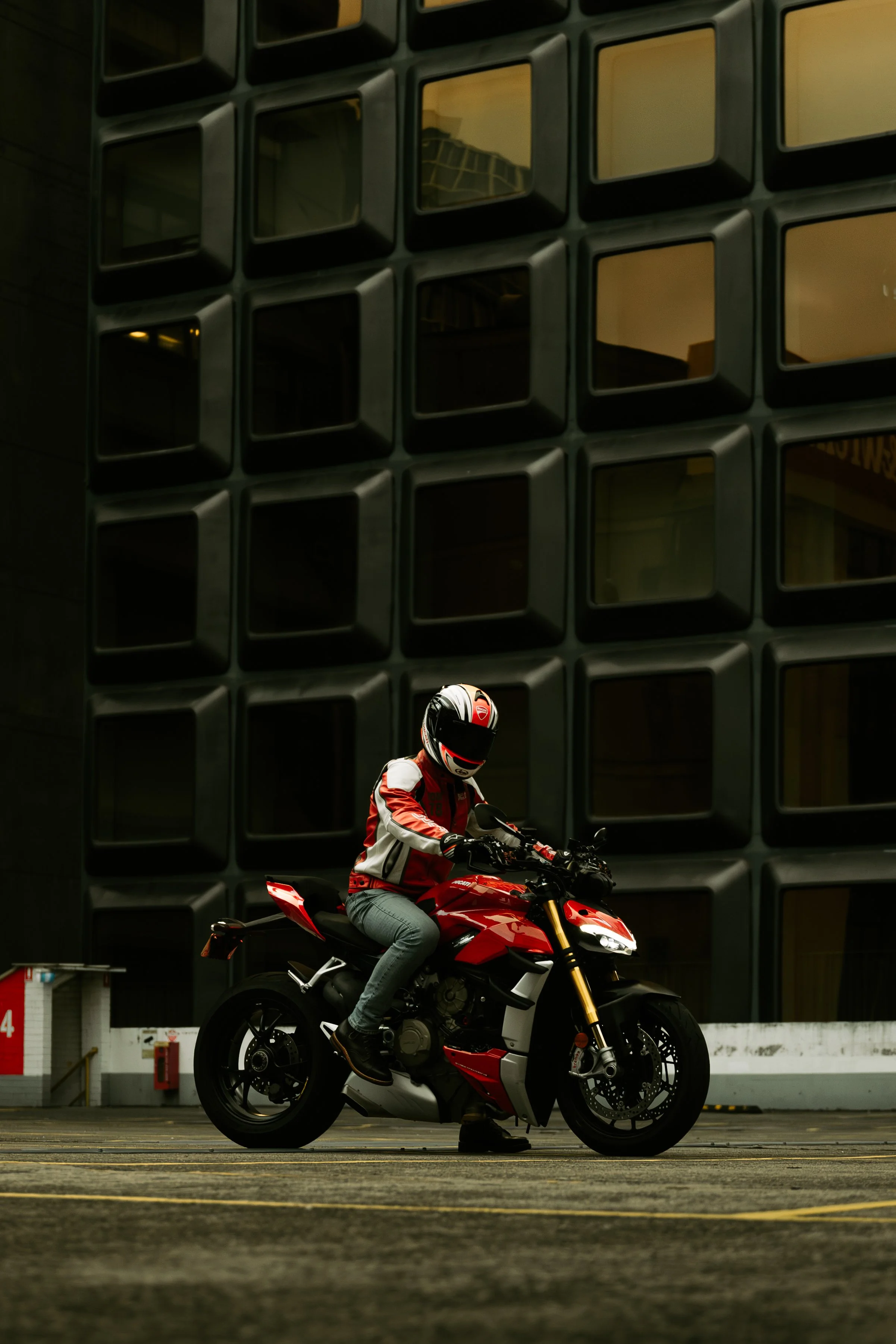 1G6A8428-Enhanced-NR.jpg