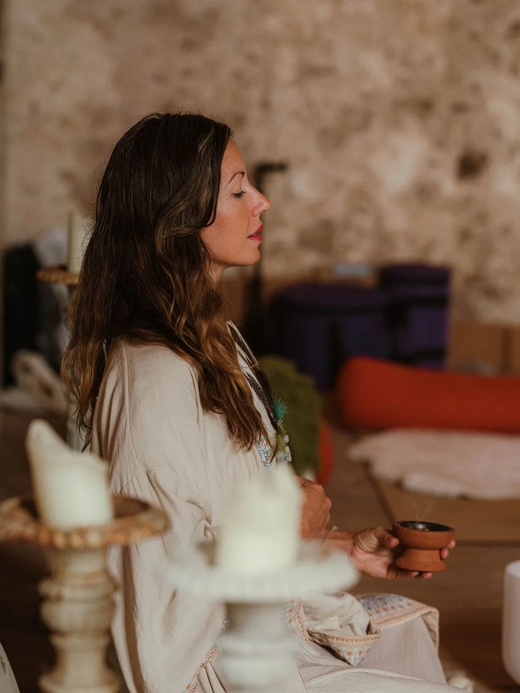 Join us in Circle this Winter Solstice 🖤
.
Bathing in the darkness of the Solstice New moon. 
Anchoring into the light at the centre of the centre.
Sitting together at the fireside.
.
This Shala Community is so beautiful, nurturing and supportive. T