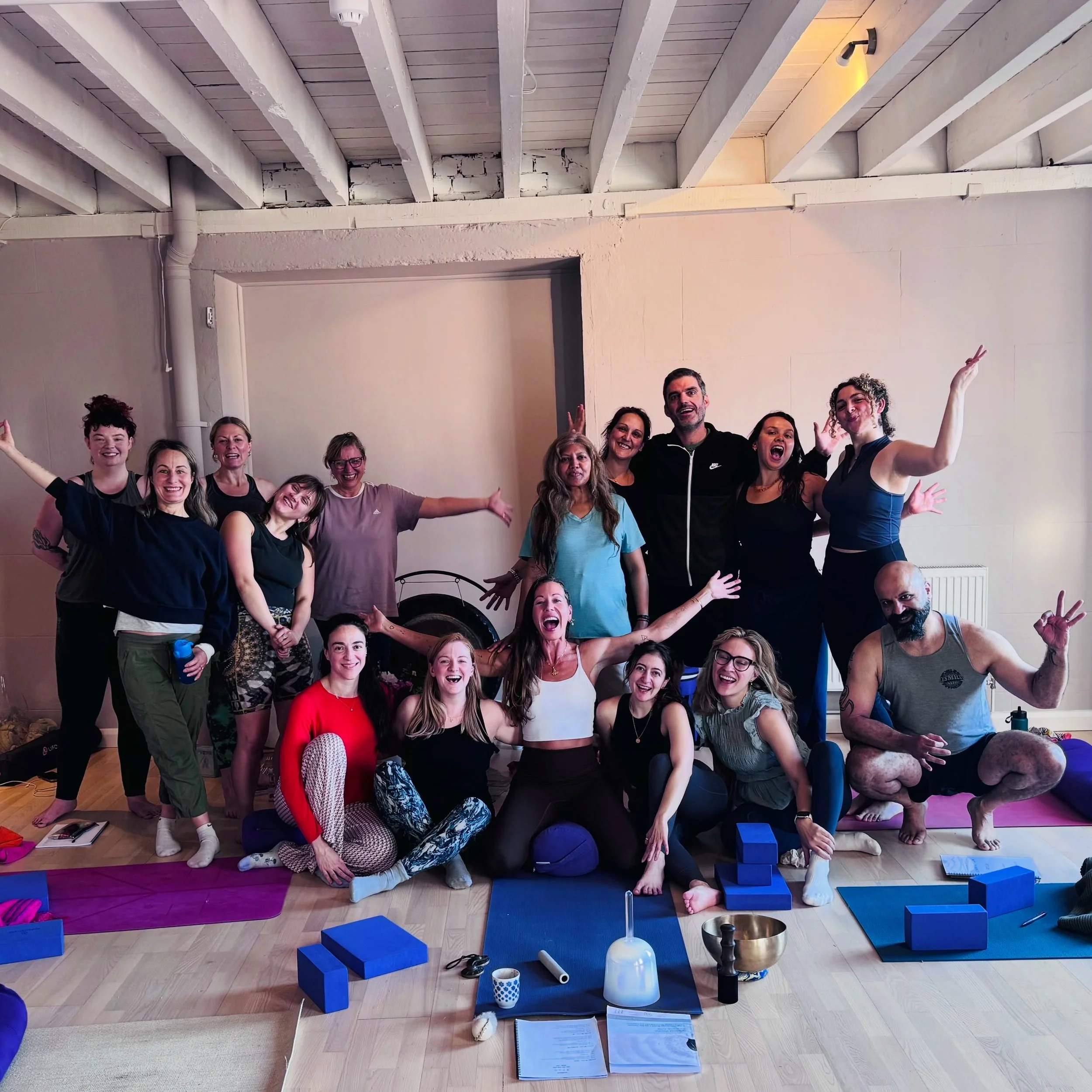 What a beautiful 3 days&hellip;30 hours of Elemental Flow&hellip;a Mandala based vinyasa training with Yin, Yoga Nidra, Cacao, Breathwork and so much magic 🌀

Thank you to these strong, dedicated yogis for their commitment and wonderful energy, than
