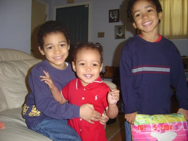 Samantha and boyz2.JPG