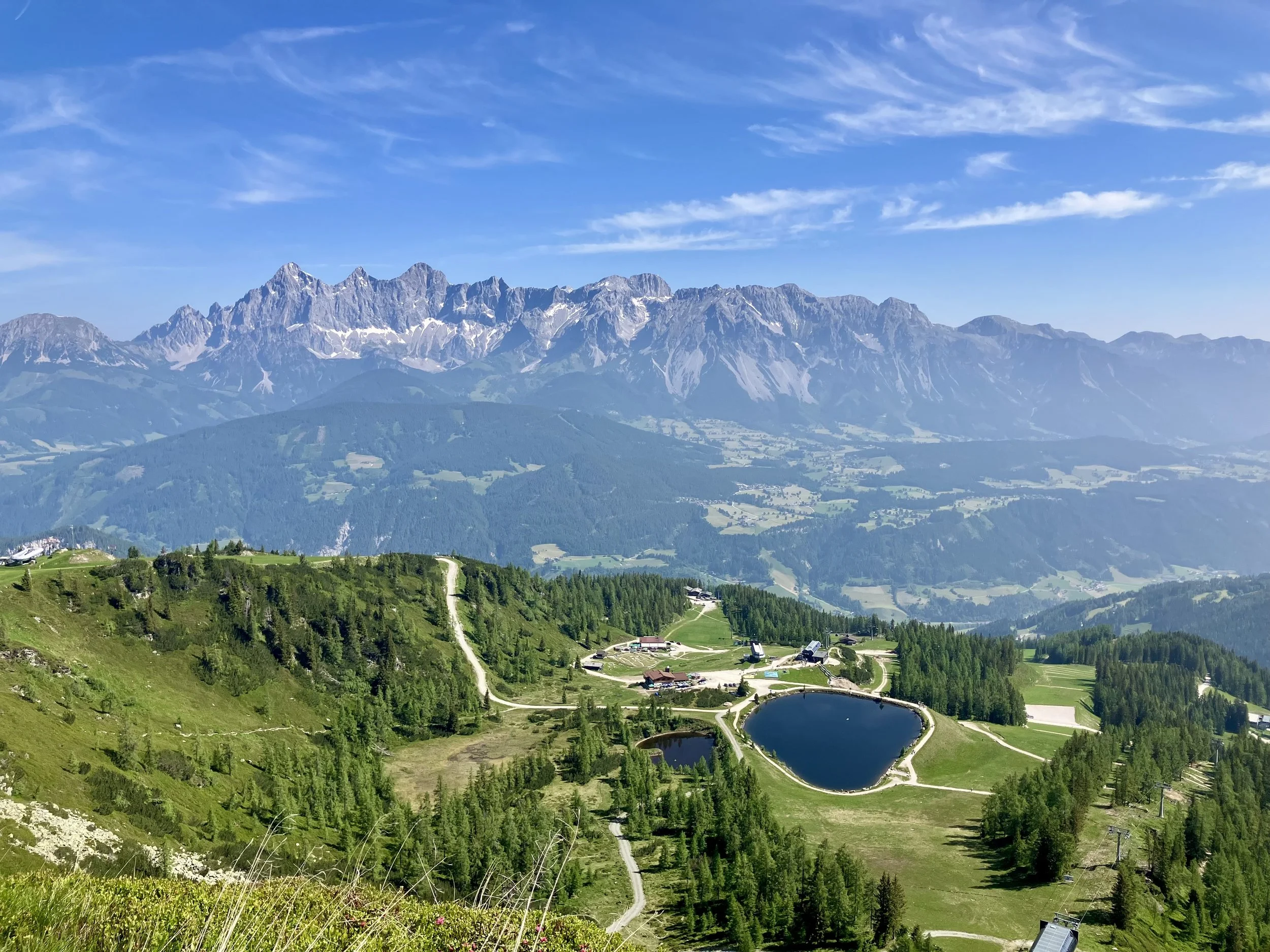 Sandra Stockinger – Wir haben mit einem Wanderurlaub in Haus im Ennstal begonnen und Ende August geht’s noch nach Kreta. Die Mischung ist uns wichtig.
