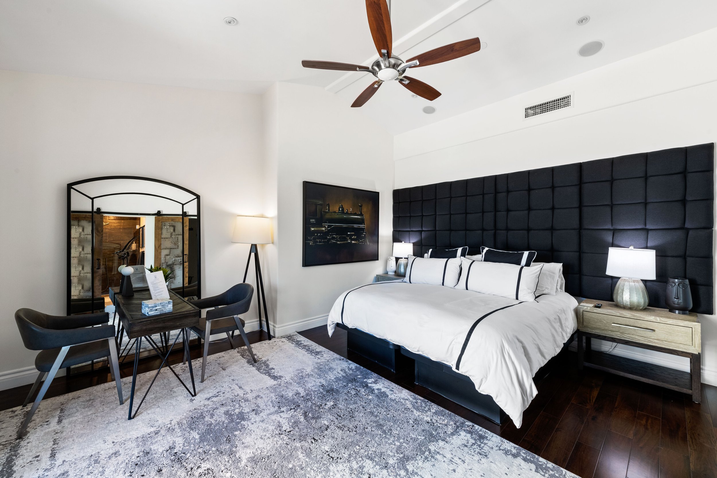 74_82425_55th_Ave74_mls.jpg