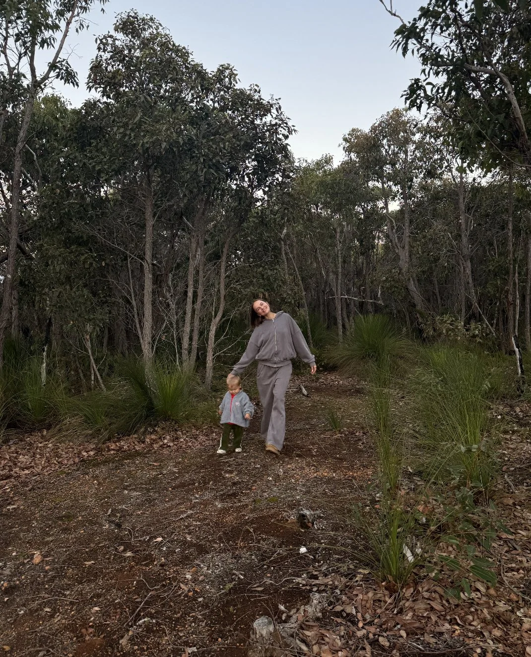 Margs weekends away look a little like this >> bush walks, fires and stunning sunsets. Book your escape with us at offshoreescapes.com.au 🌅