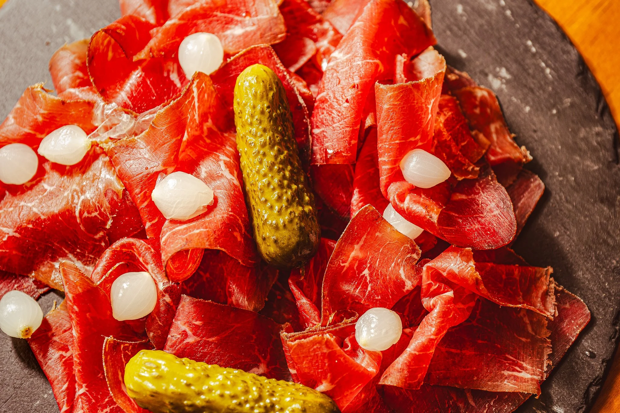 Notre planchette de viande séchée. Le parfait accompagnement pour l'apéro. 