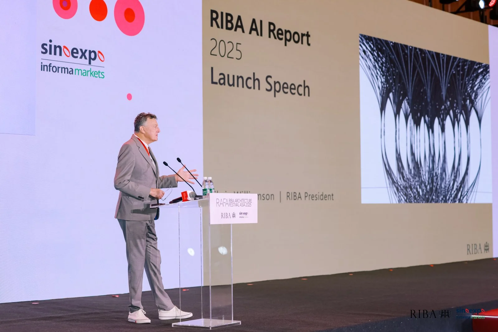 12142118 launch speech 1.jpg