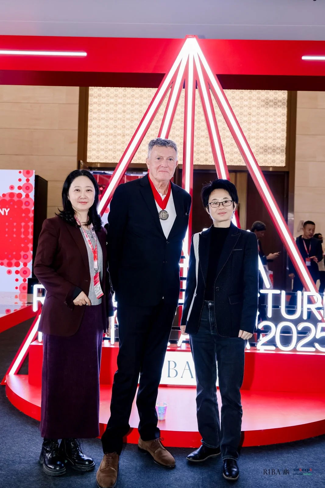 15218620 cocktail party 2.jpg