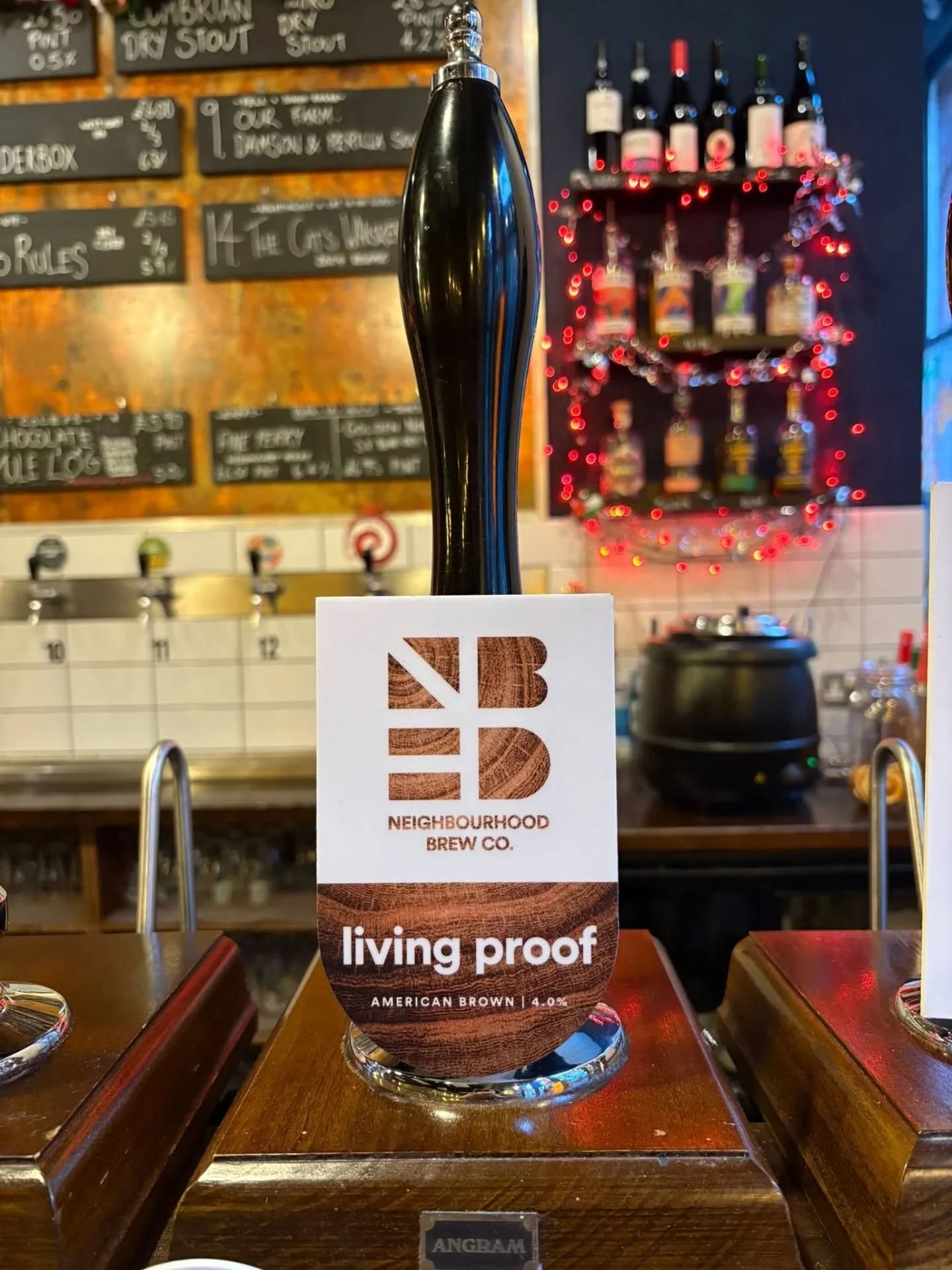 // LIVING PROOF // 4%

A delightfully full bodied American Brown with all the richness you&rsquo;d expect from the heavy roasted malts and a lingering sticky pine hop note from the Chinook hops 🍺

Spotted pouring now at @fellnq @thecrownandkettle
&a