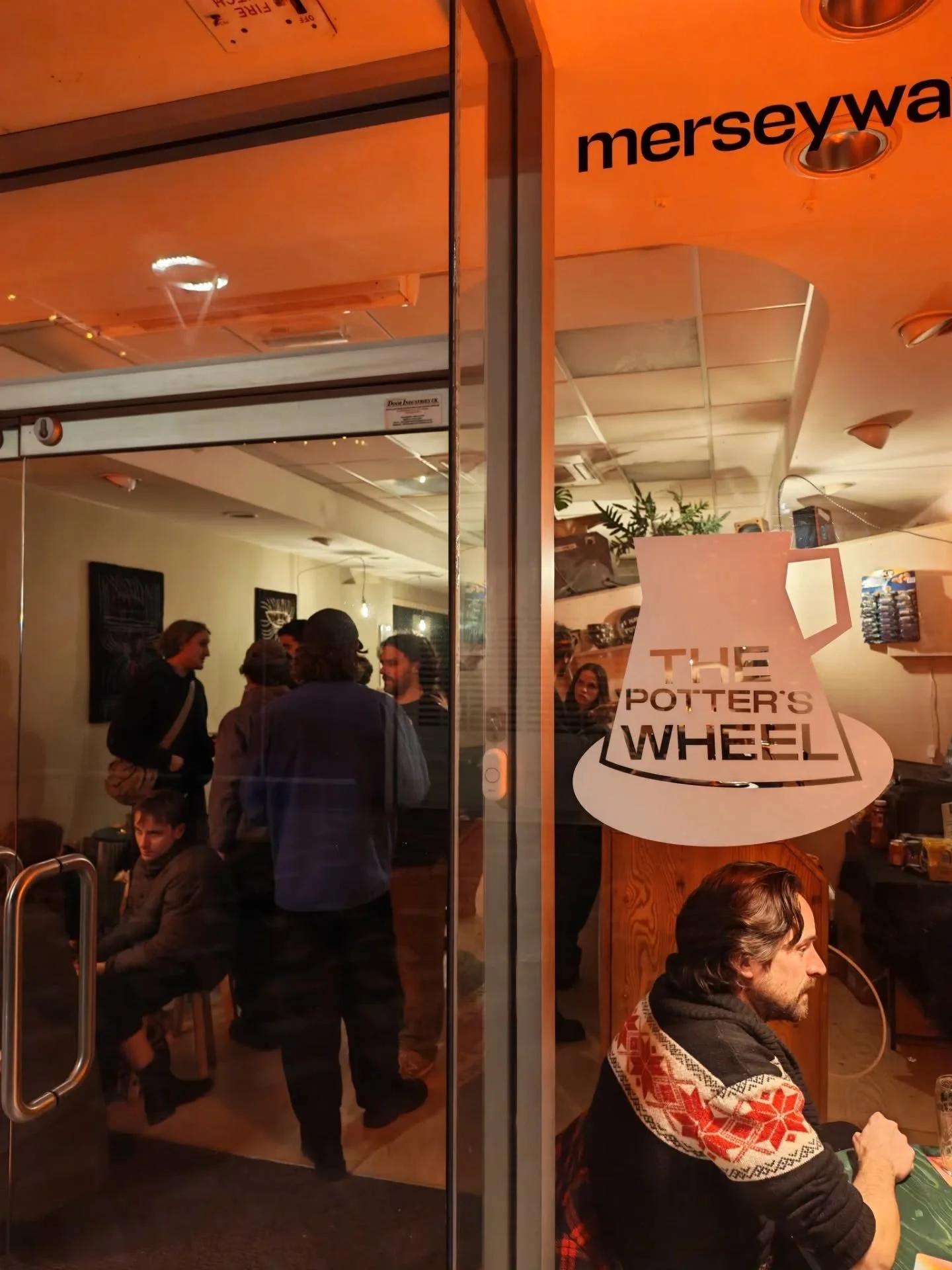 // WEEKEND ROUNDUP// 

What an amazing weekend 🙏

We launched the Potters Wheel Pub with @merseywayworkshop 

We ate amazing food from @auntielouscafe 

We were back at our favourites @strangebrewbar for a TTO in collaboration with the talented @fin