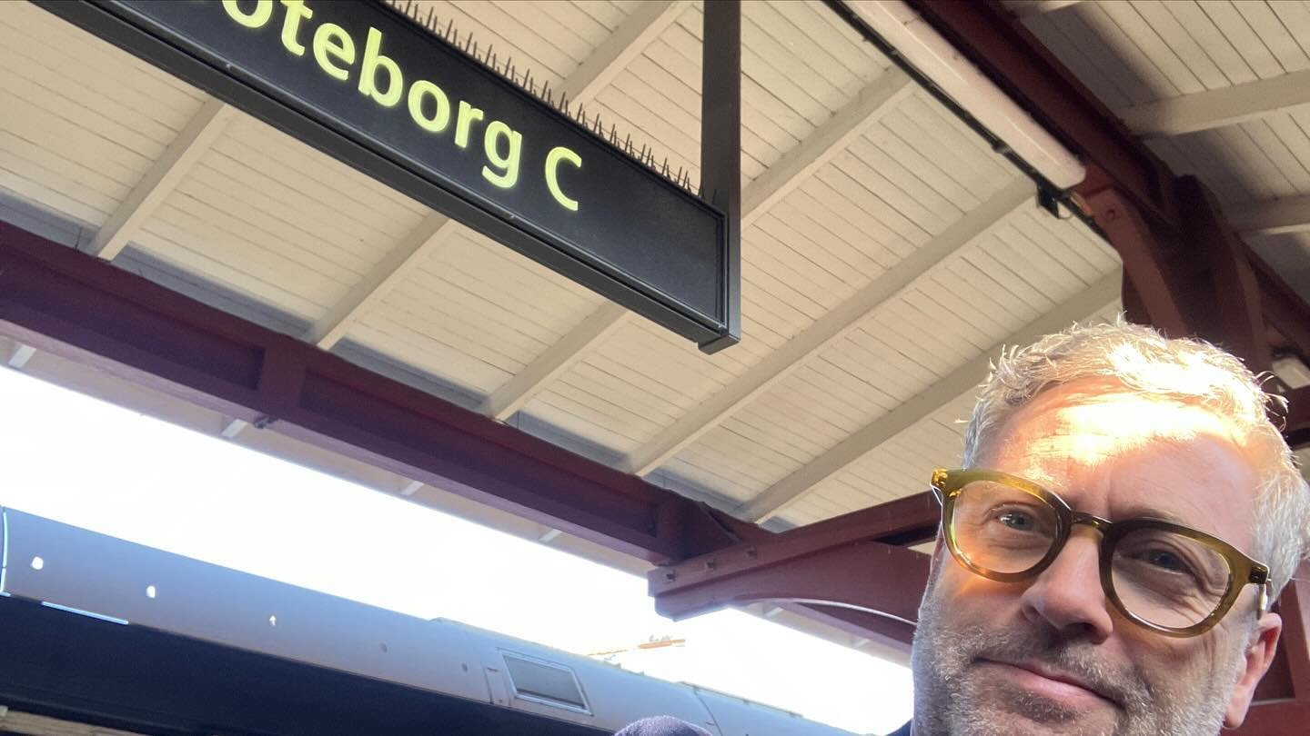 Mein Trip von Oslo nach G&ouml;teborg. Zwei liebe Menschen, ein &bdquo;alter&ldquo; Kollege. Auf dem Land und an der K&uuml;ste - Bildall und S&auml;r&ouml; - und in der Stadt, G&ouml;teborg.