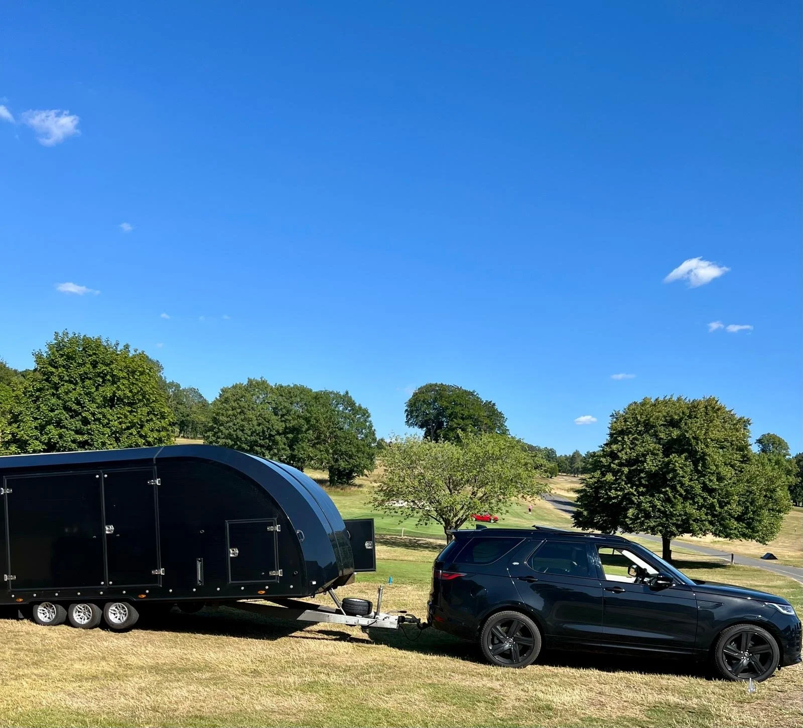From London to Glasgow: Long Distance Luxury Car Transport 