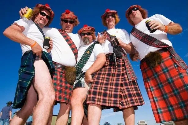 BURNS BREWS..

A wee look at the specials we&rsquo;ve got on for Burns celebrations next Saturday 🏴󠁧󠁢󠁳󠁣󠁴󠁿

@exalebrewing Krankie iron brew sour
@exalebrewing Girders (Turbo Aged Sour)
@fyneales Ales Jarl
@newbarnsbrewery X @northernmonk Auld A