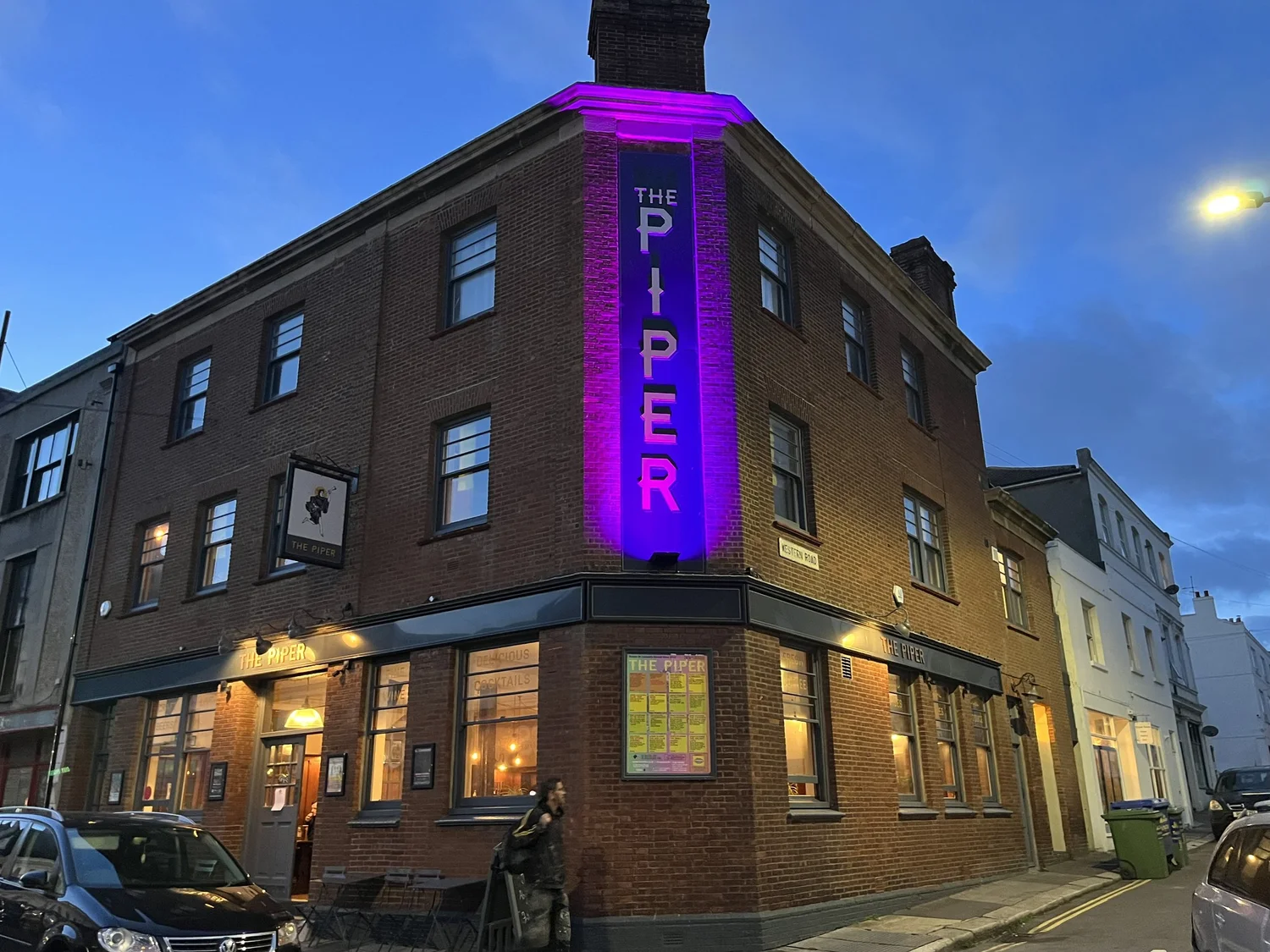 Gallery 3 — THE PIPER