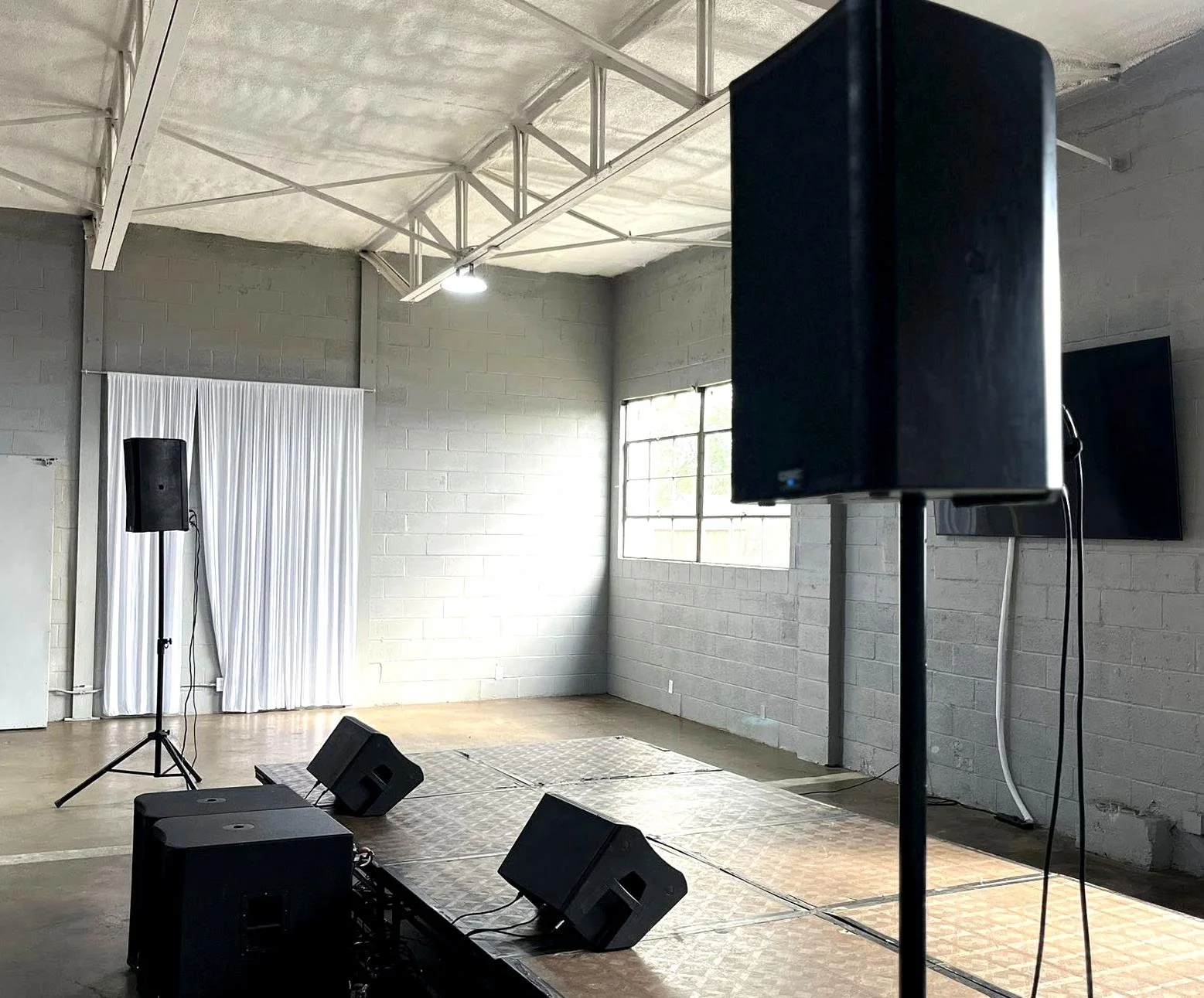 How Much Does Live Sound Cost for an Event in Houston?