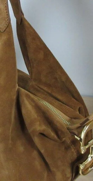 Equestrian Oversized 2025-005-3 - Cow Suede Cappuccino (2).jpg