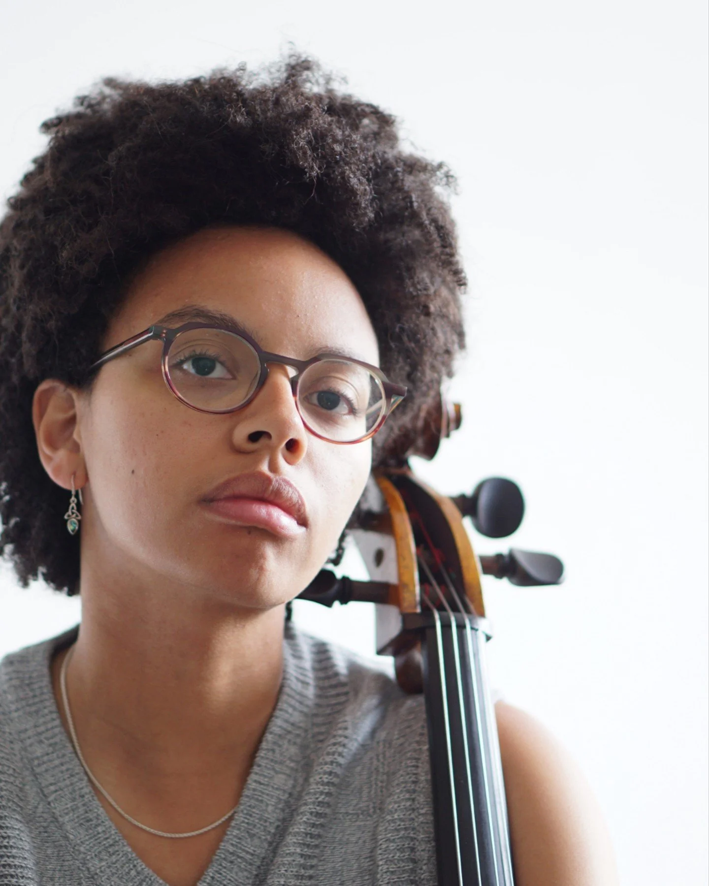 Our second workshop as part of Winter Fest this year is a warm and welcoming session with 'cellist and improvisor Simone Seales (@simone.cello)! ✨ IMPROVISATION FOR BEGINNERS WORKSHOP - Sunday 30 November at 11AM.

This session is aimed at anyone who
