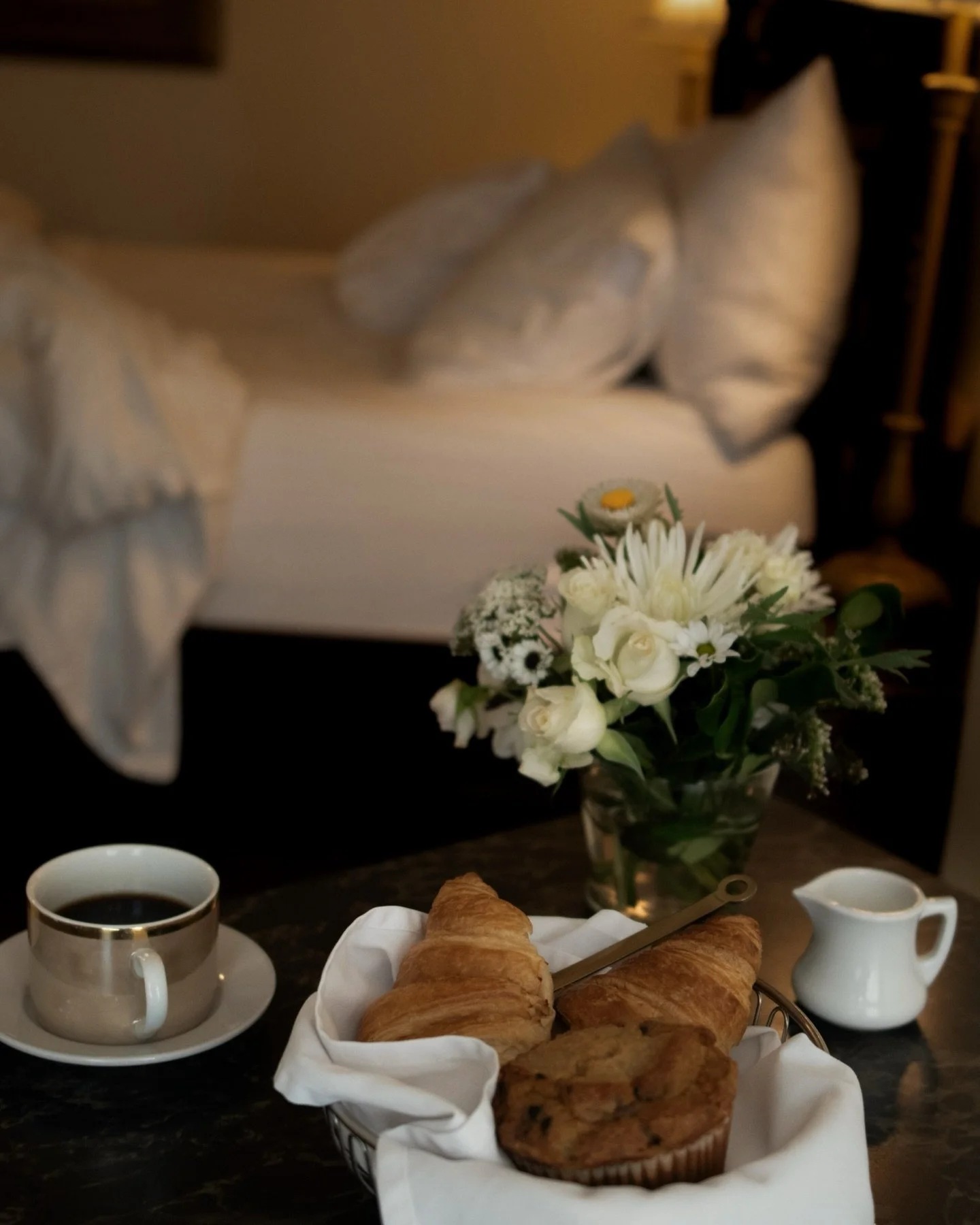 A slow start to the year begins with soft mornings at The Majestic. Cozy beds, quiet moments, and time to linger just a bit longer.