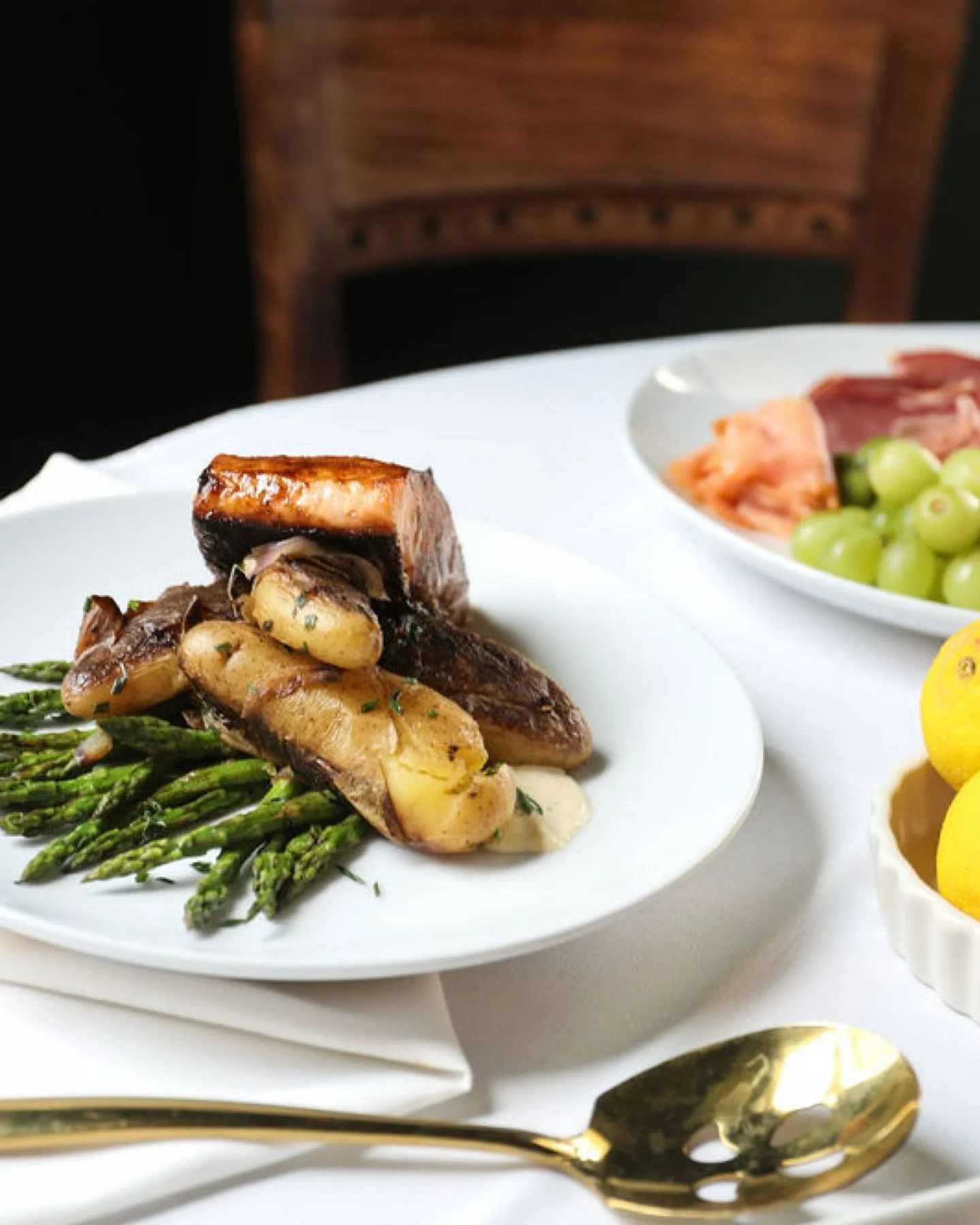 The Dining Room is still serving up your favorites all winter long. Join us for brunch or dinner this weekend and warm up with every bite.