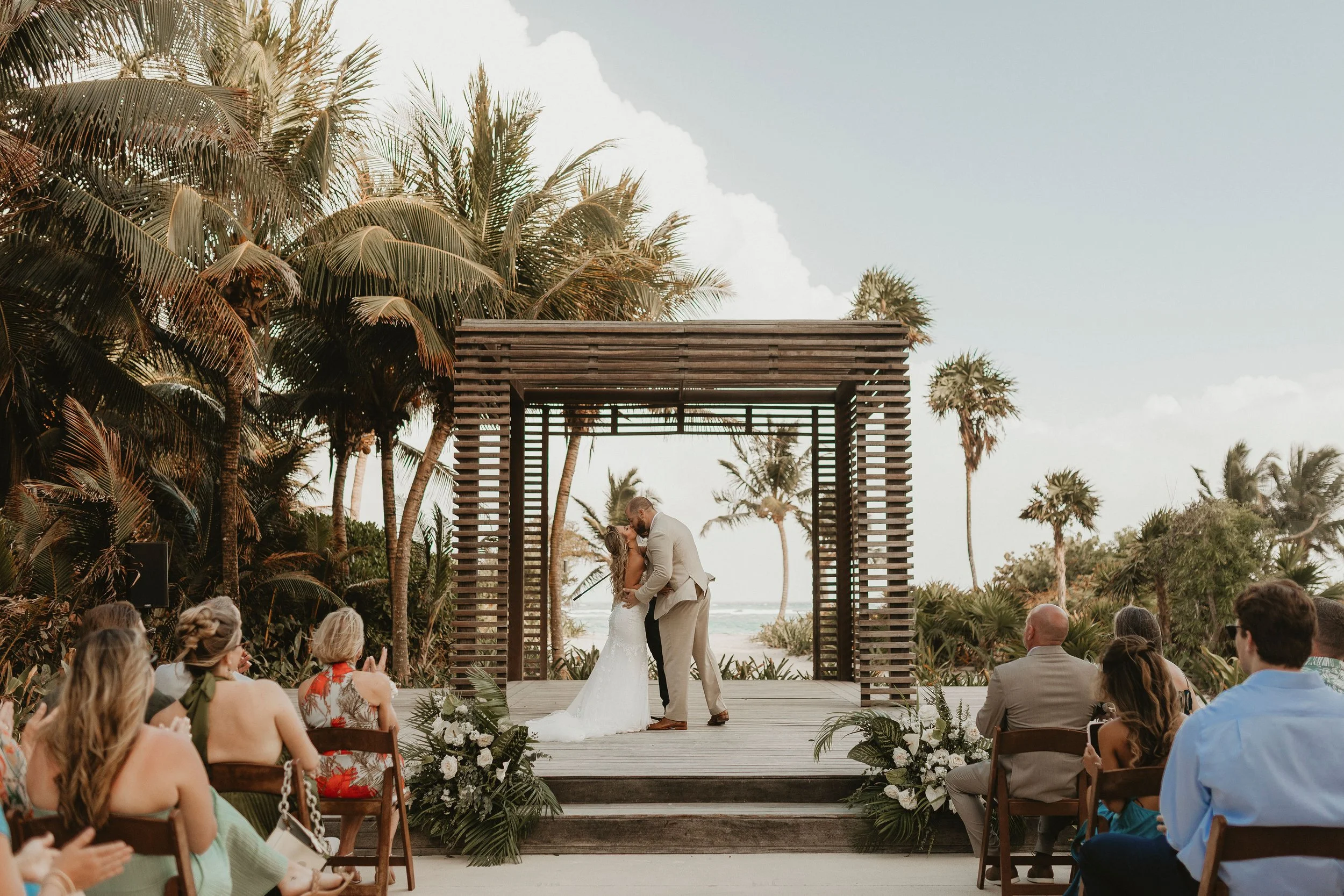 Mr.&Mrs.King'sWeddingDay-341.jpg