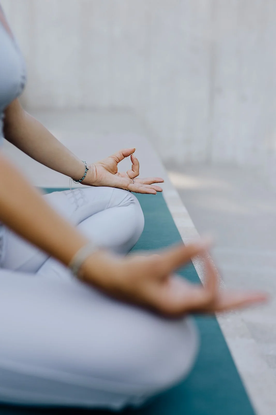Journaling und Reflexion beim Yoga Retreat