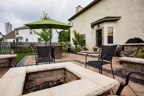 4 Major Must-Haves for Outdoor Living Spaces in the Dublin and Powell, OH Areas