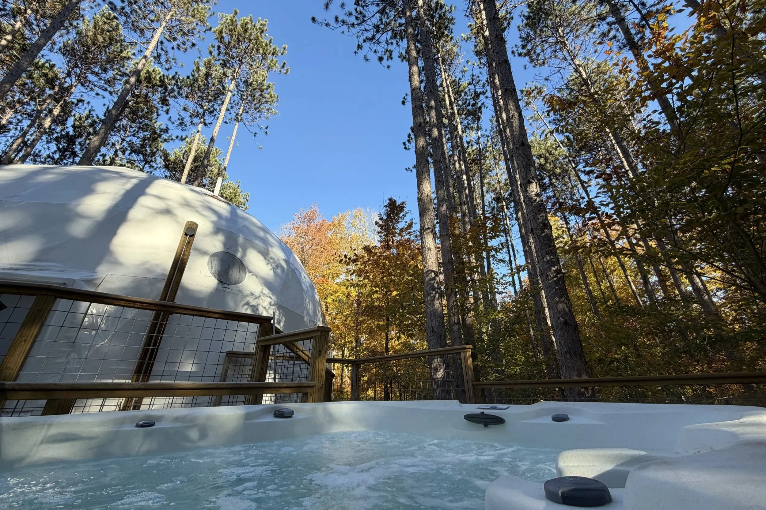 All Glamp Michigan luxury glamping stays have private hot tubs, saunas, cold plunges, and fire pits. 