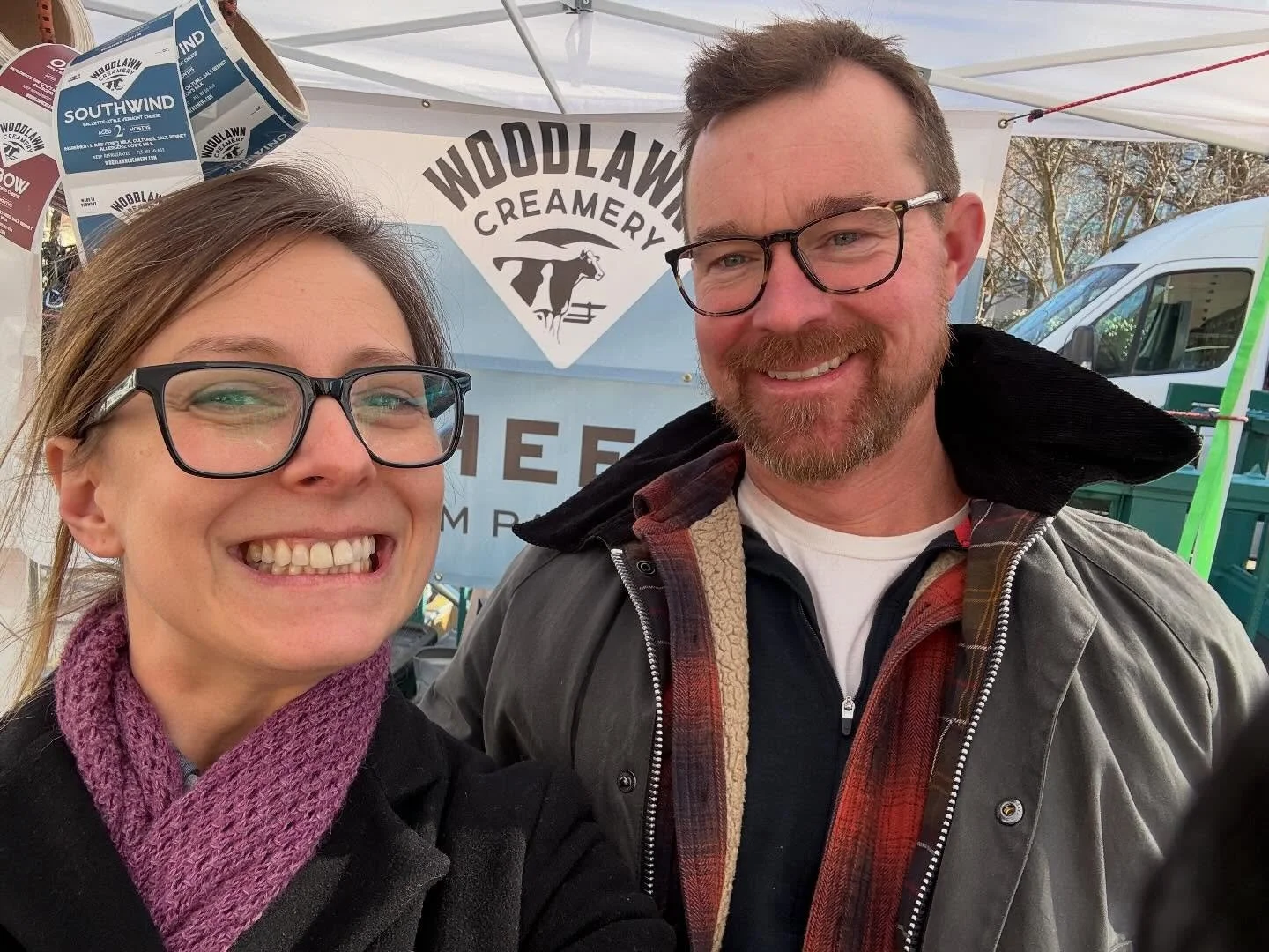 You CAN get the farmer to the big city! That&rsquo;s us stopping by our table at the @unsqgreenmarket &mdash; amazing to see what we make getting so much love in New York City! 

#vermontcheese #vermontfarm #artisancheese @l_tyminski