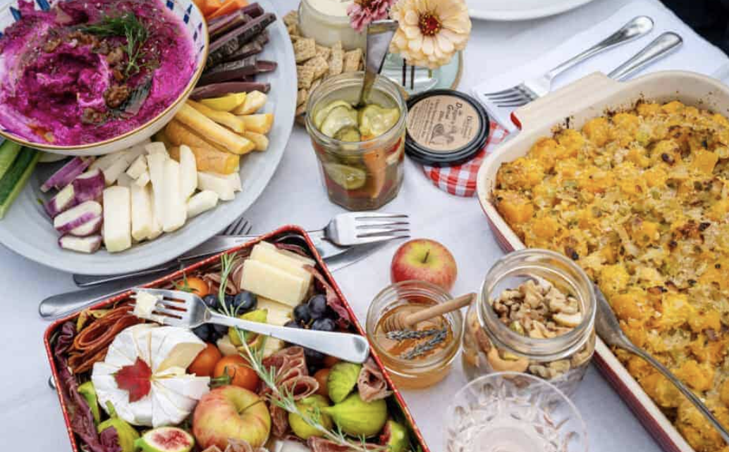 Monthly Potluck: Harvest Table