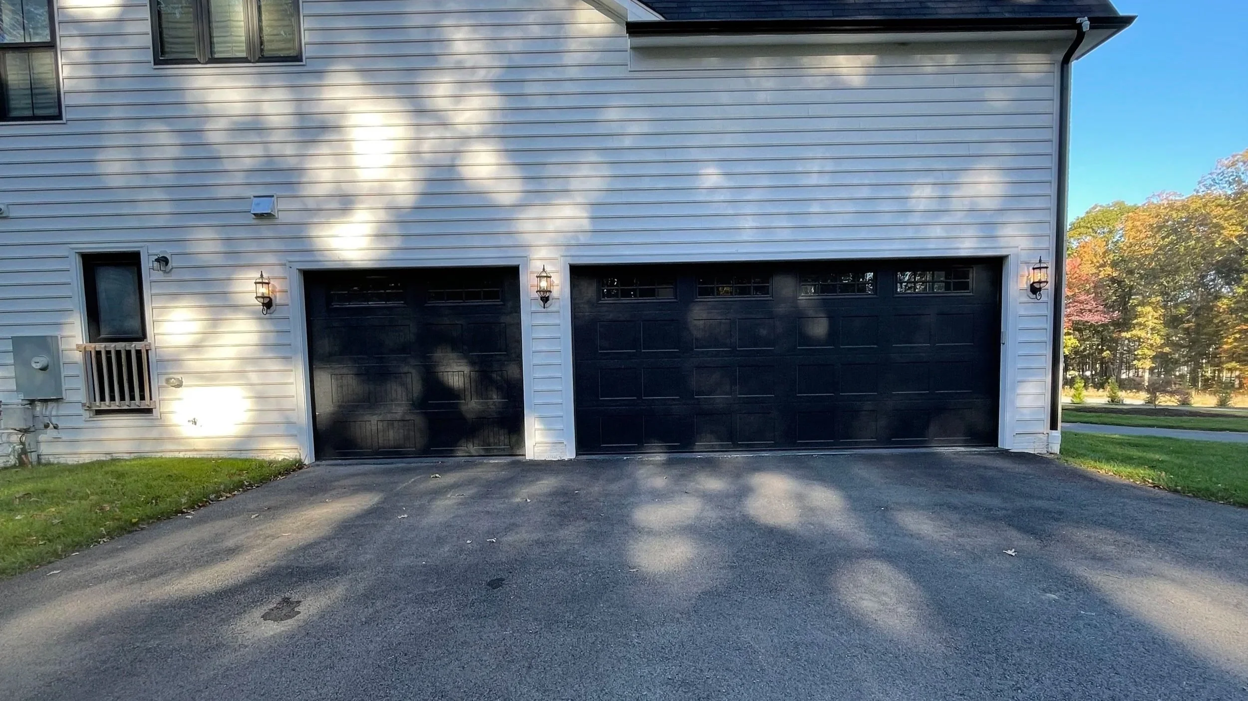 Black Binbar With glass