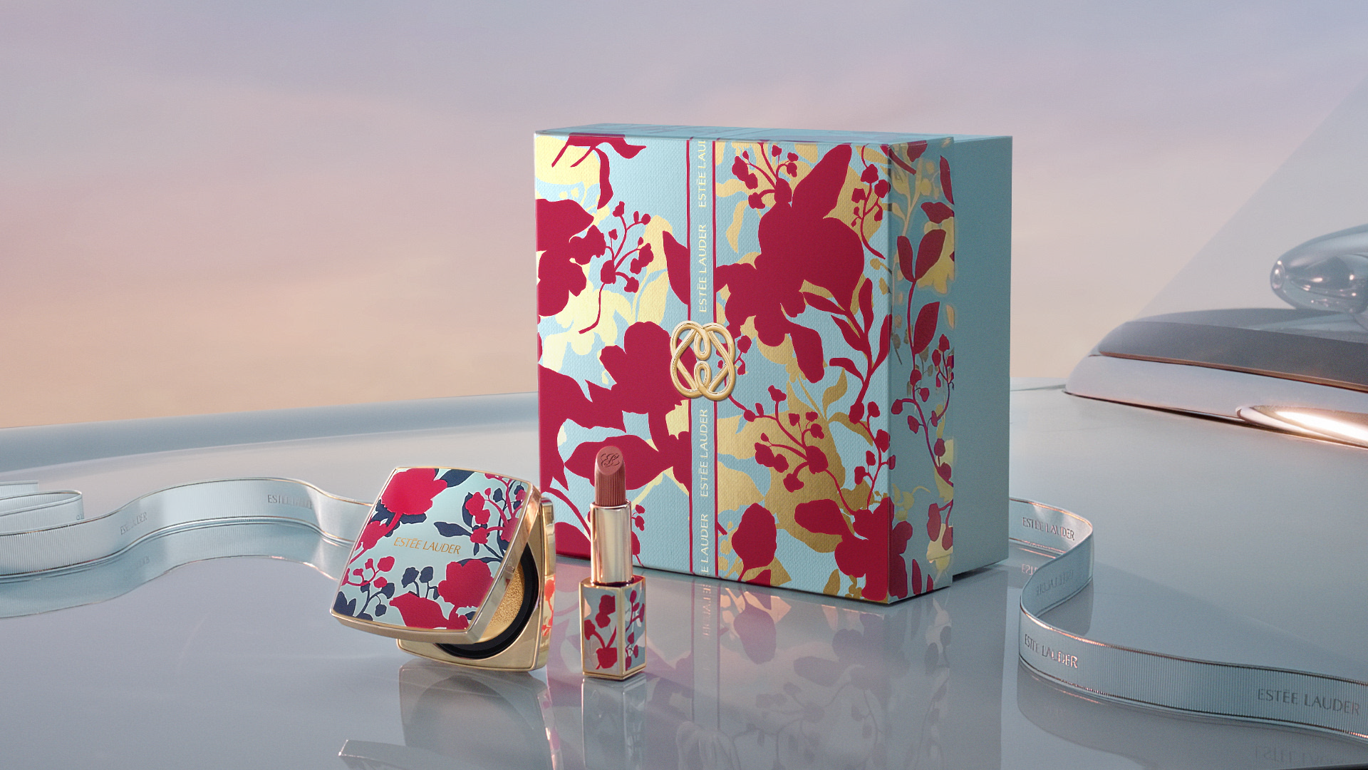 Estee Lauder_XZL_0512.00_00_17_19.Still013.png