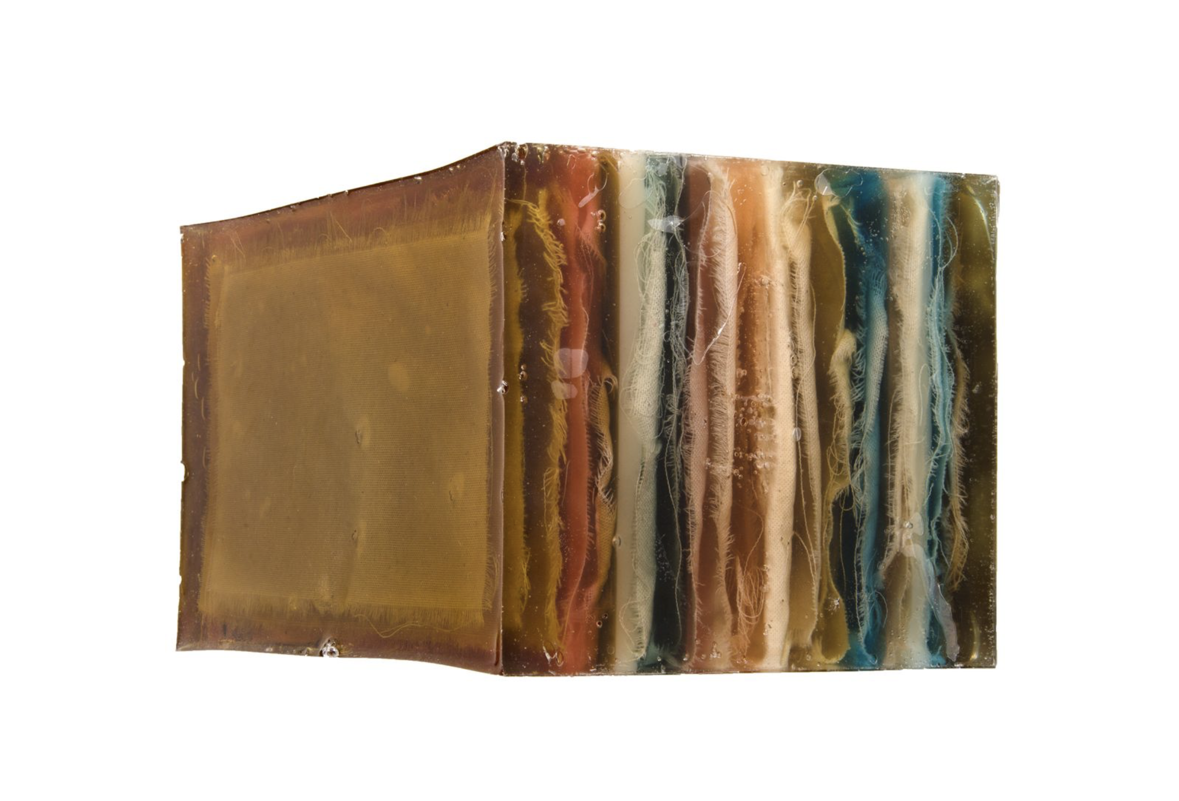 Resin with mixed media
6 x 9 x 6.5 in