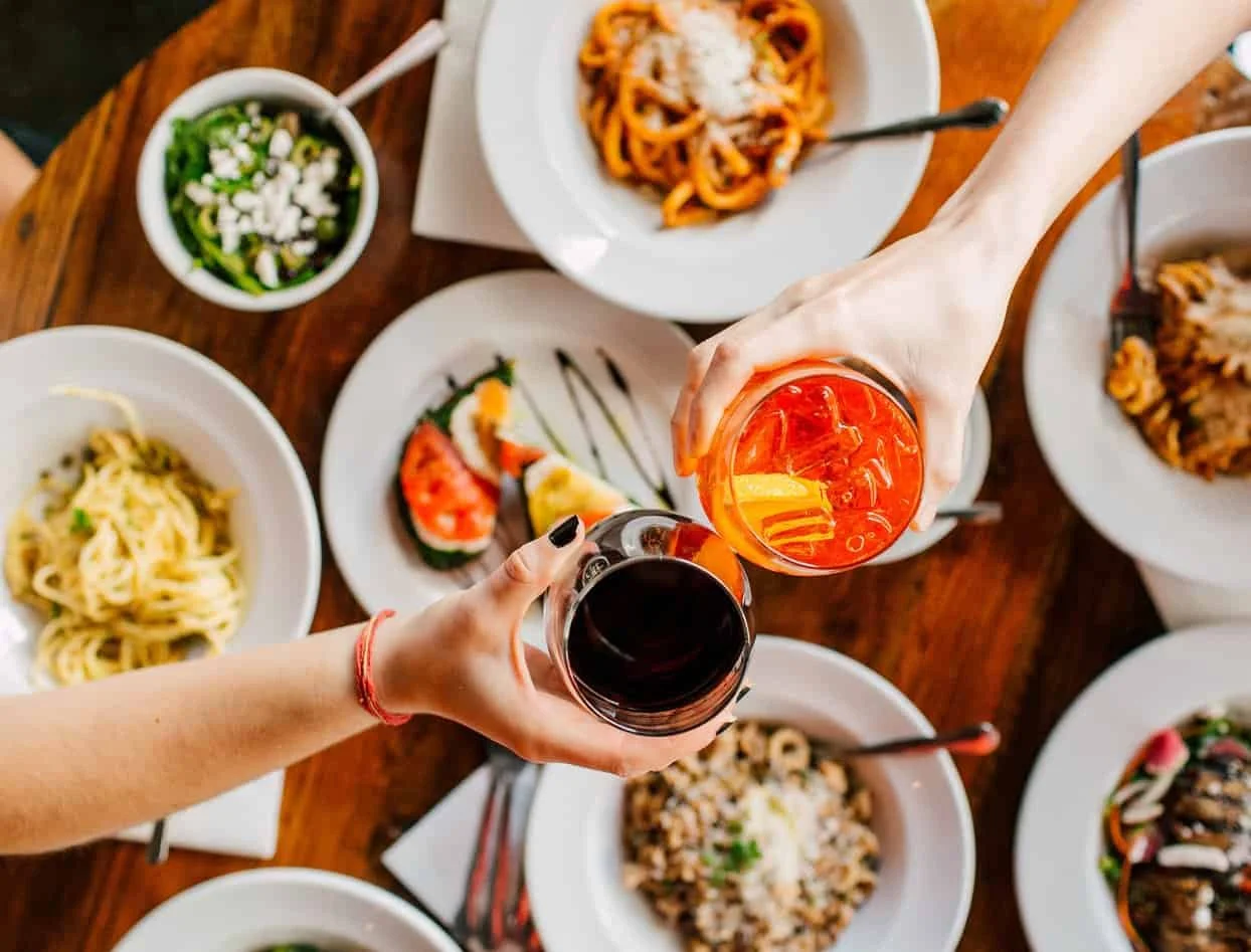 Family style freshly prepared at your Aruba vacation villa by private chef Sander van kints.