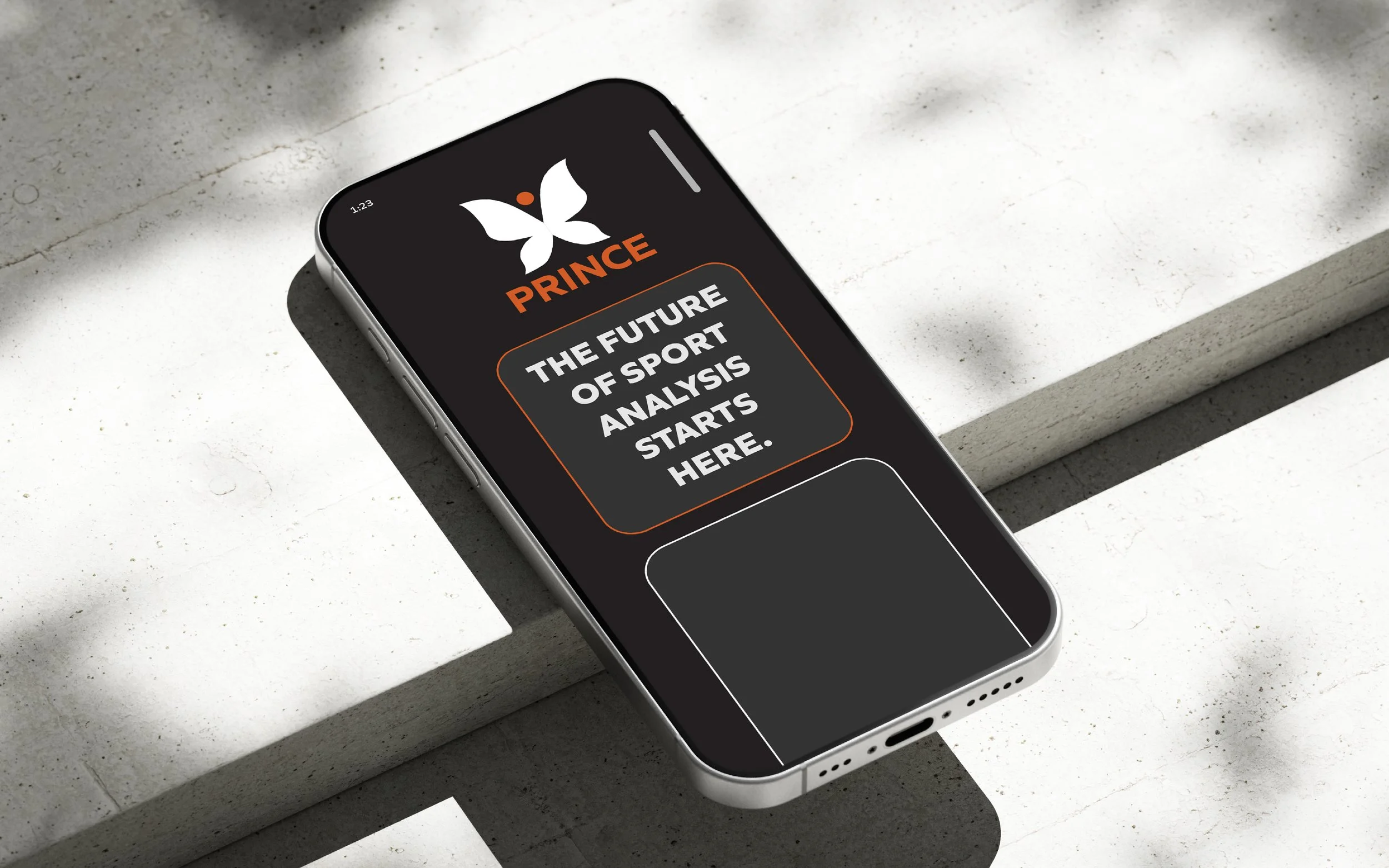 Eyssen_Logo_Presentation (2)_Mockup iPhone 16.jpg