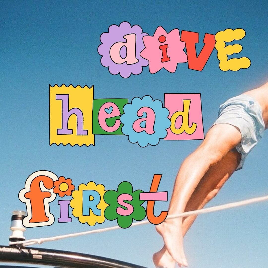 Gearing up for the school year, we want to embrace change and opportunities thrown our way. Instead of shying away from challenges, it is important that we jump into the unknown, allowing ourselves to grow. Hopelessly yellow encourages us to emanate 