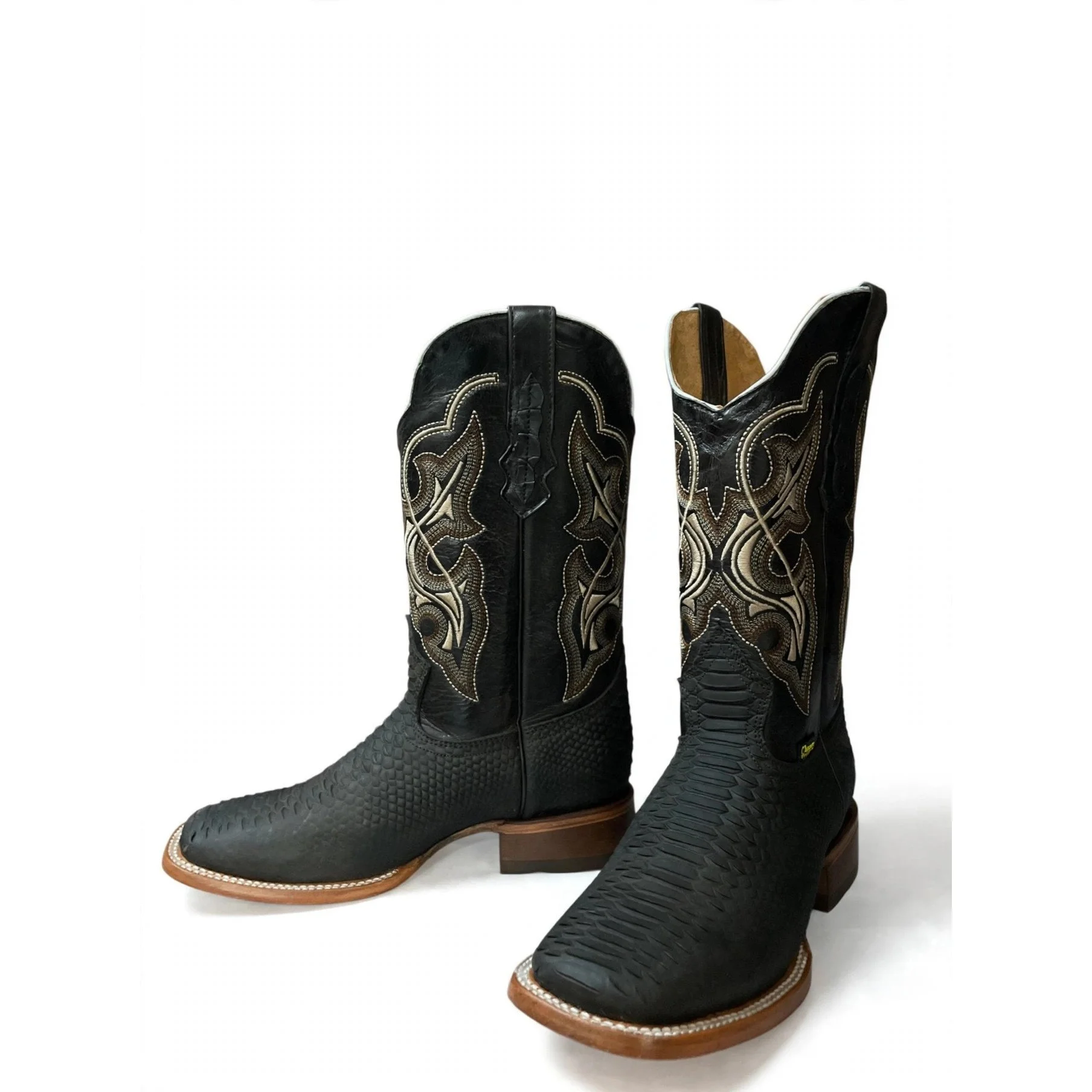 mens-python-black-studio-square.jpg
