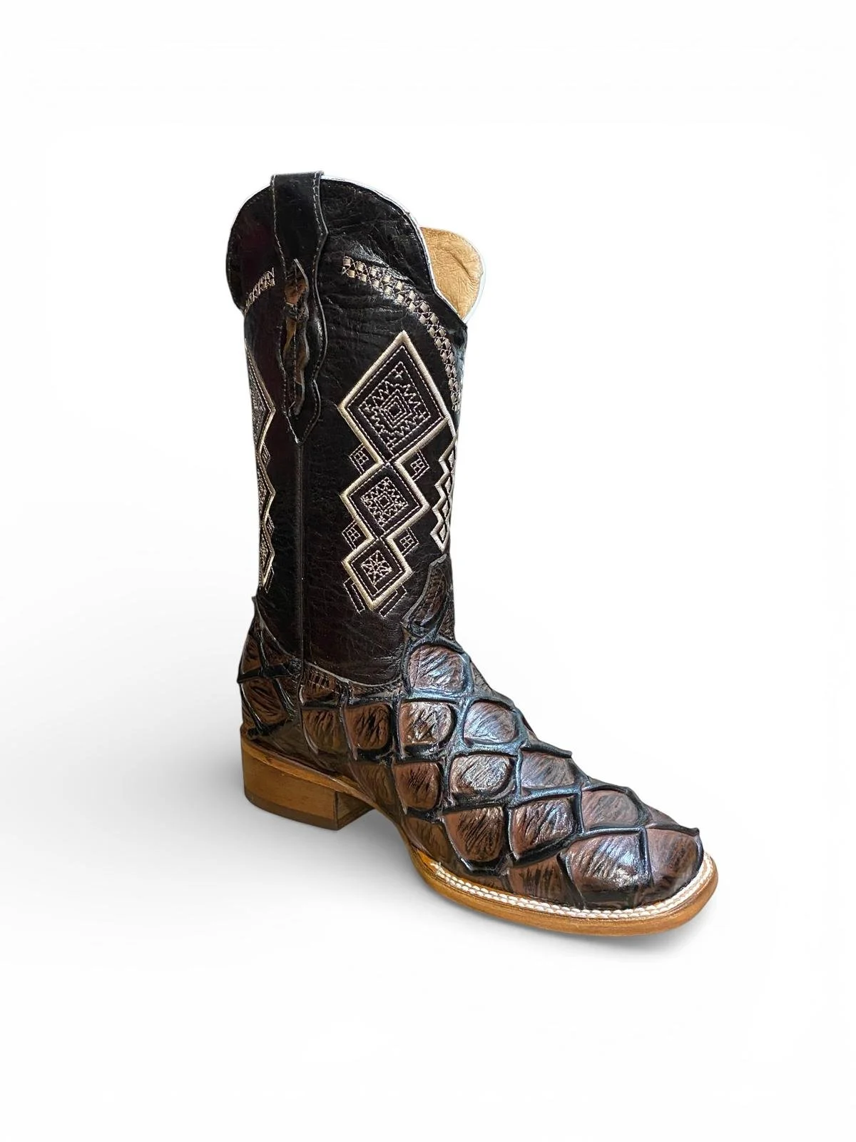 Pirarucu Boots 7.jpeg