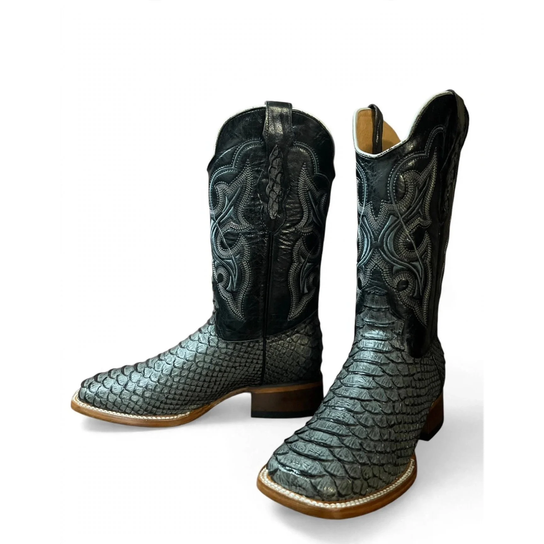 Python print - Gray