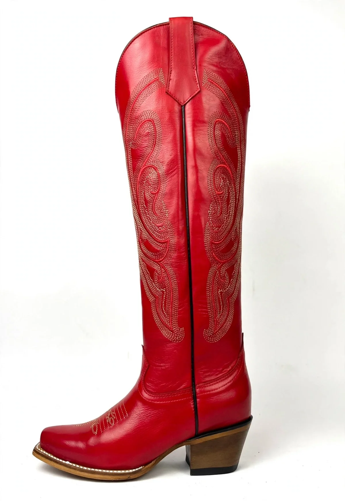 media-generation-knee-high-solid-red-side-0-62d1171a-ff6c-4064-9809-47facccb1c95.webp