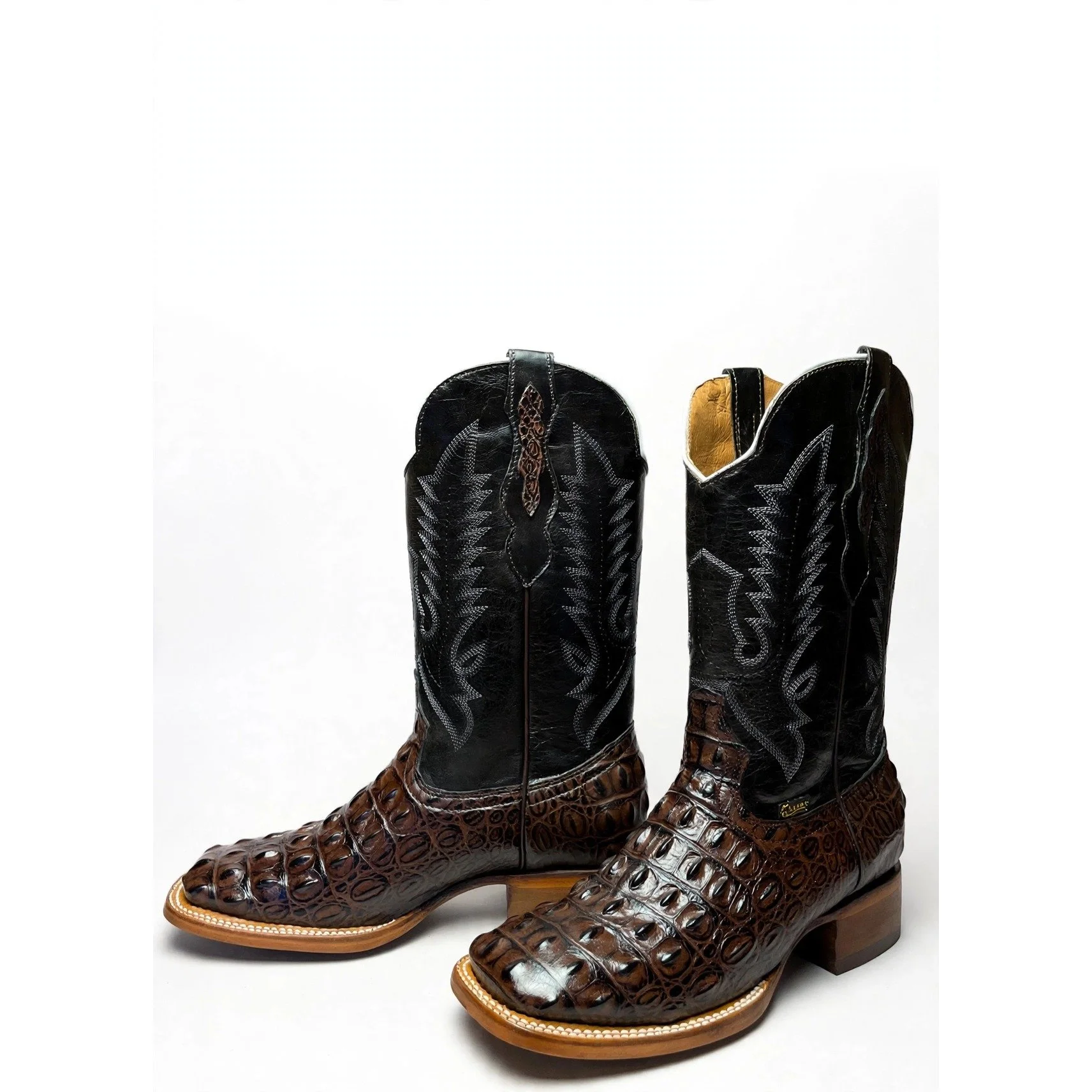 brown-nilo-studio-square.jpg