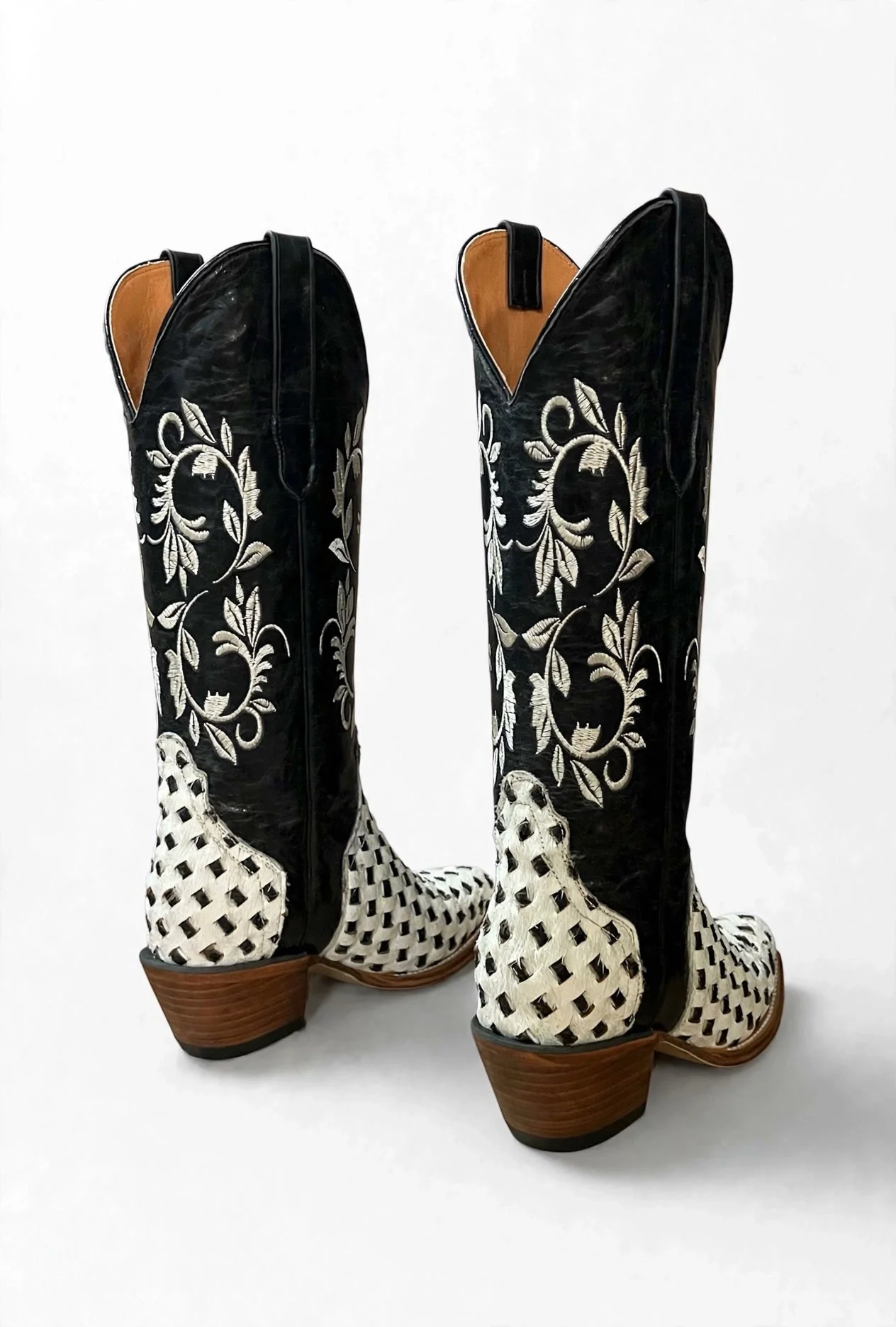 woven-foot-back.jpg