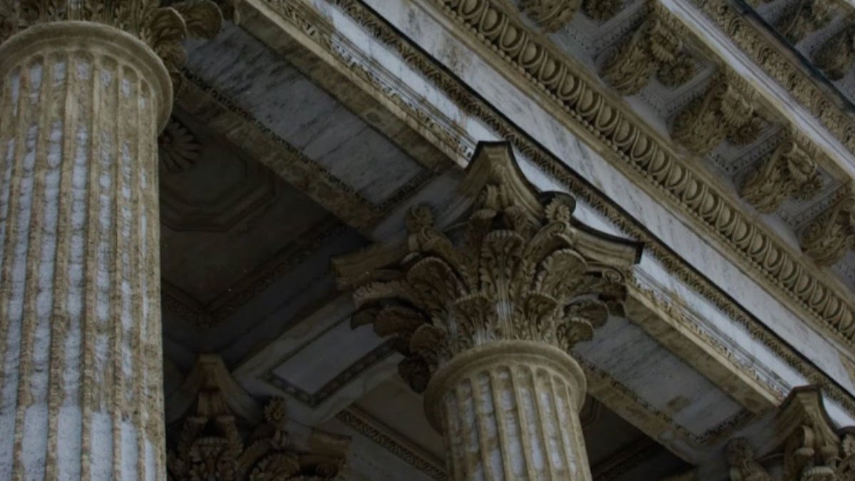 Between Two Pillars