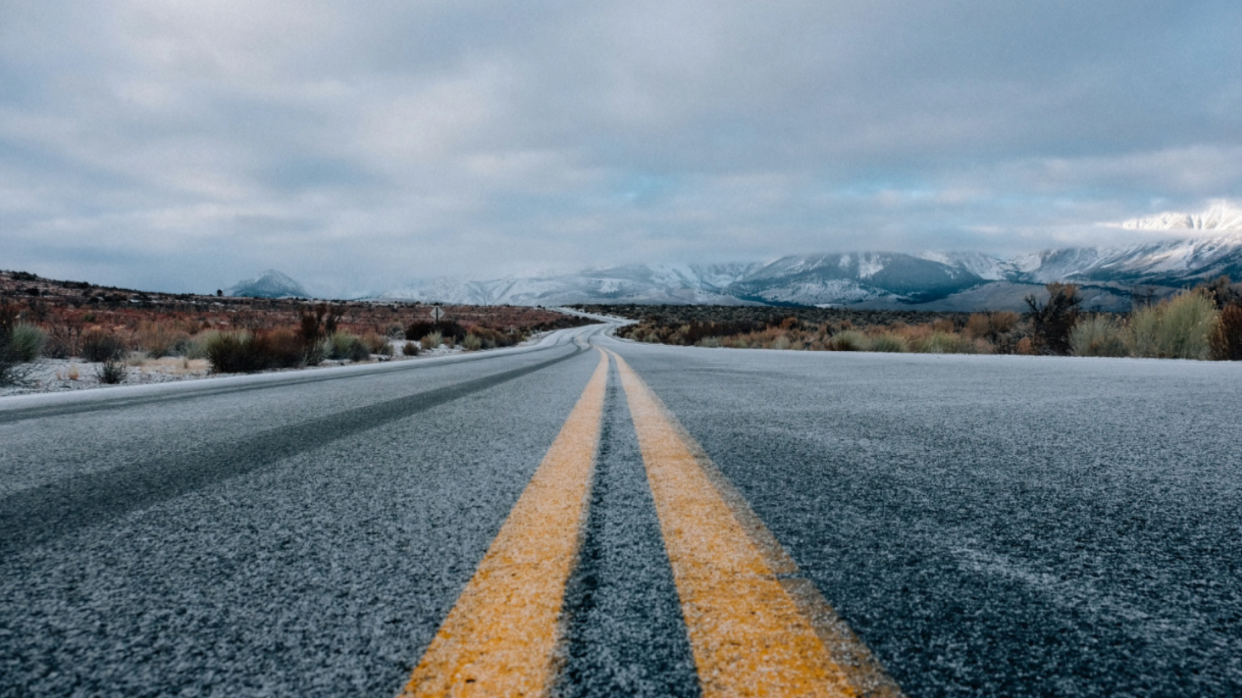 Between&nbsp;the Yellow Lines