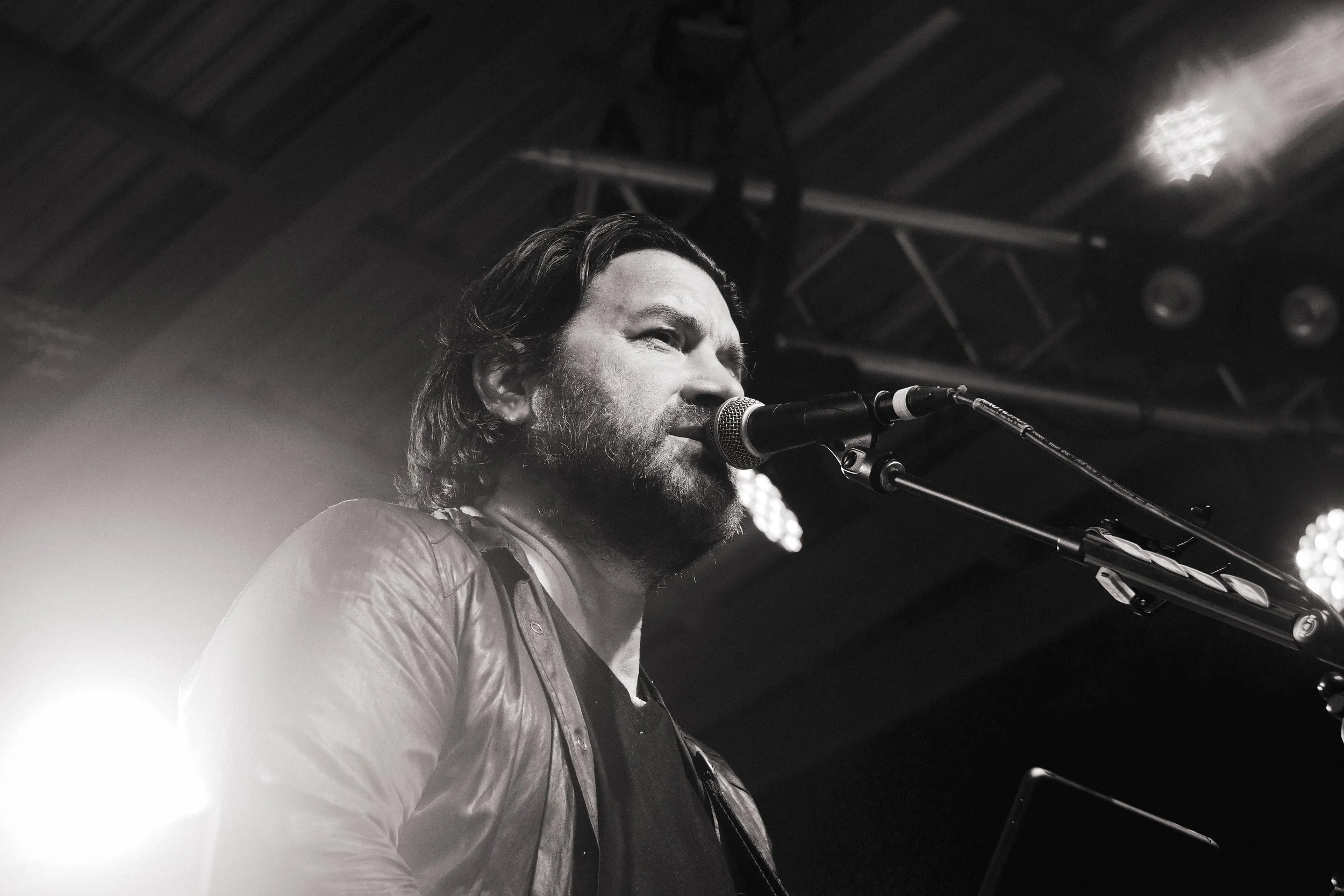 BobSchneider-07.04.23-HauteSpot-EvanCrowley-08.jpg
