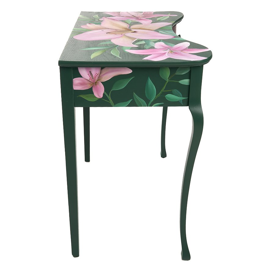 GreenLilyDesk_SideA_website.jpg