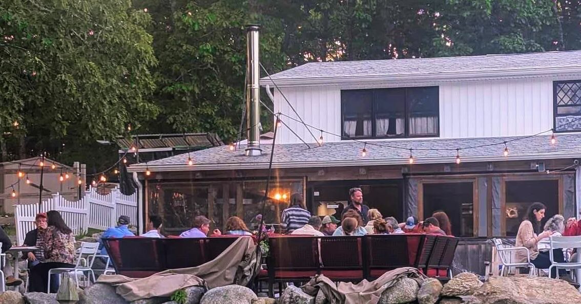 Congratulations to Karen Larkin who is retiring from a wonderful career teaching! Thanks to all the Brooklinites for coming out on a lovely evening to help her celebrate!!

Hours- 
Wednesday, Thursday &amp; Friday 4-8pm 
Saturday &amp; Sunday  12-8pm