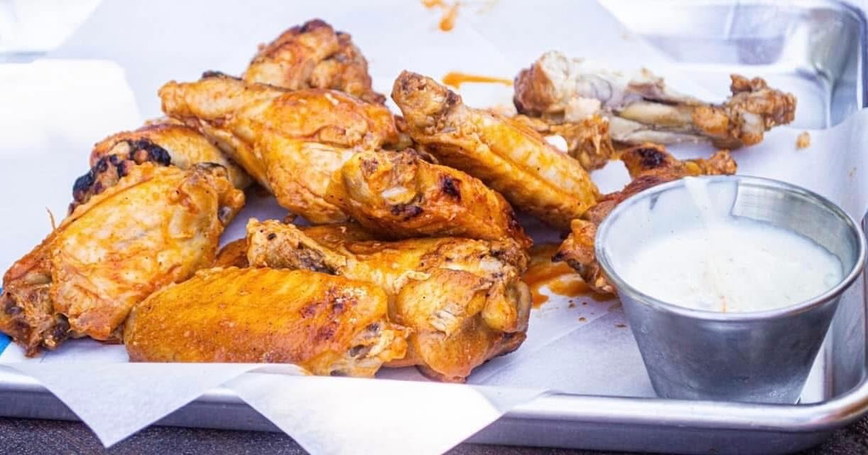 They&rsquo;re back! 
We couldn&rsquo;t wait until next week once the aroma of roasting wings hit our nostrils!!!
👃 😋

September Hours
Friday, Saturday, Sunday &amp; Monday 4-8pm
Closed Tuesday, Wednesday &amp; Thursday 

#strongsofmaine #strongs #s